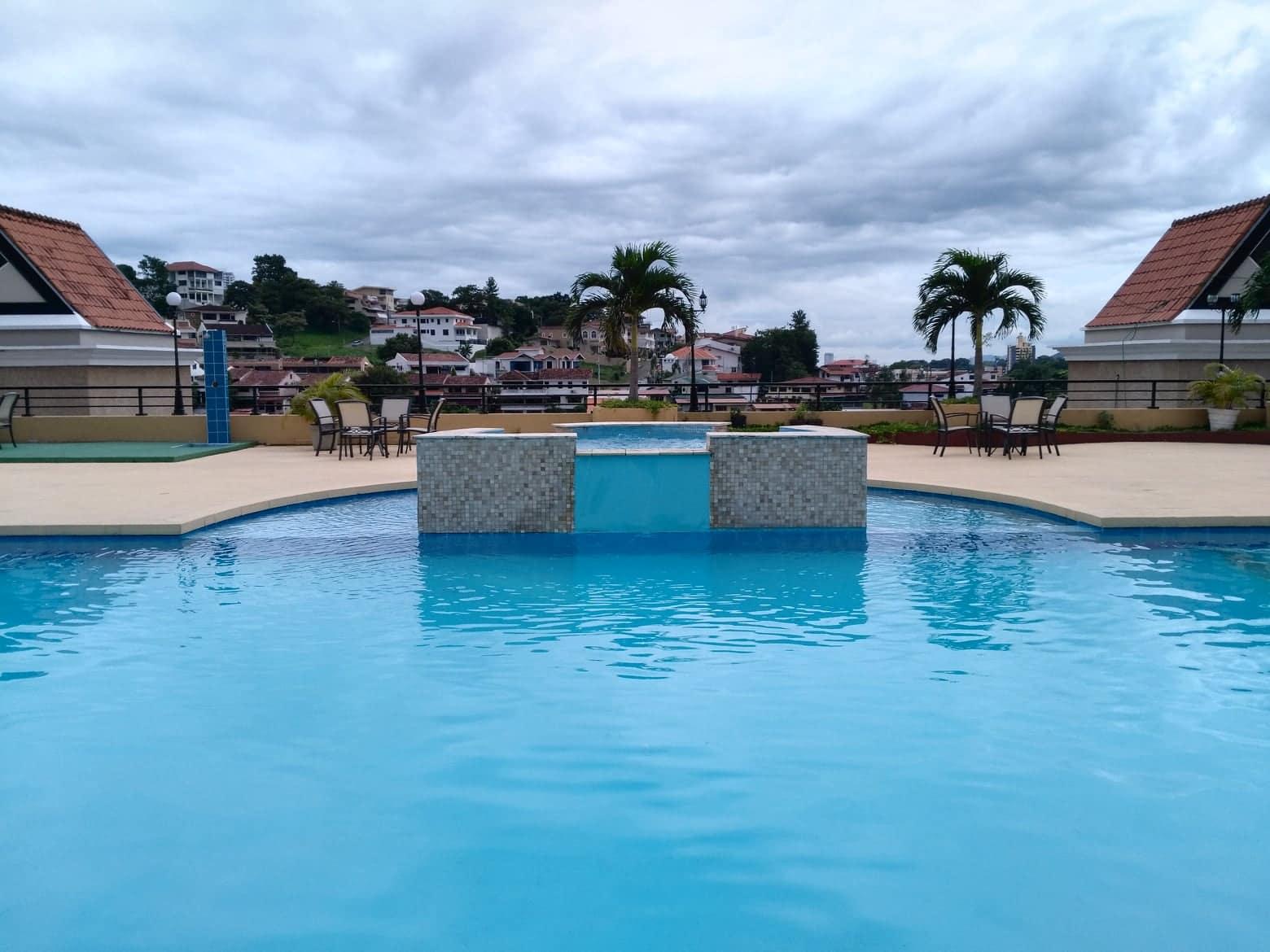 Vista Piscina Hotel y Casino Central Park Panama