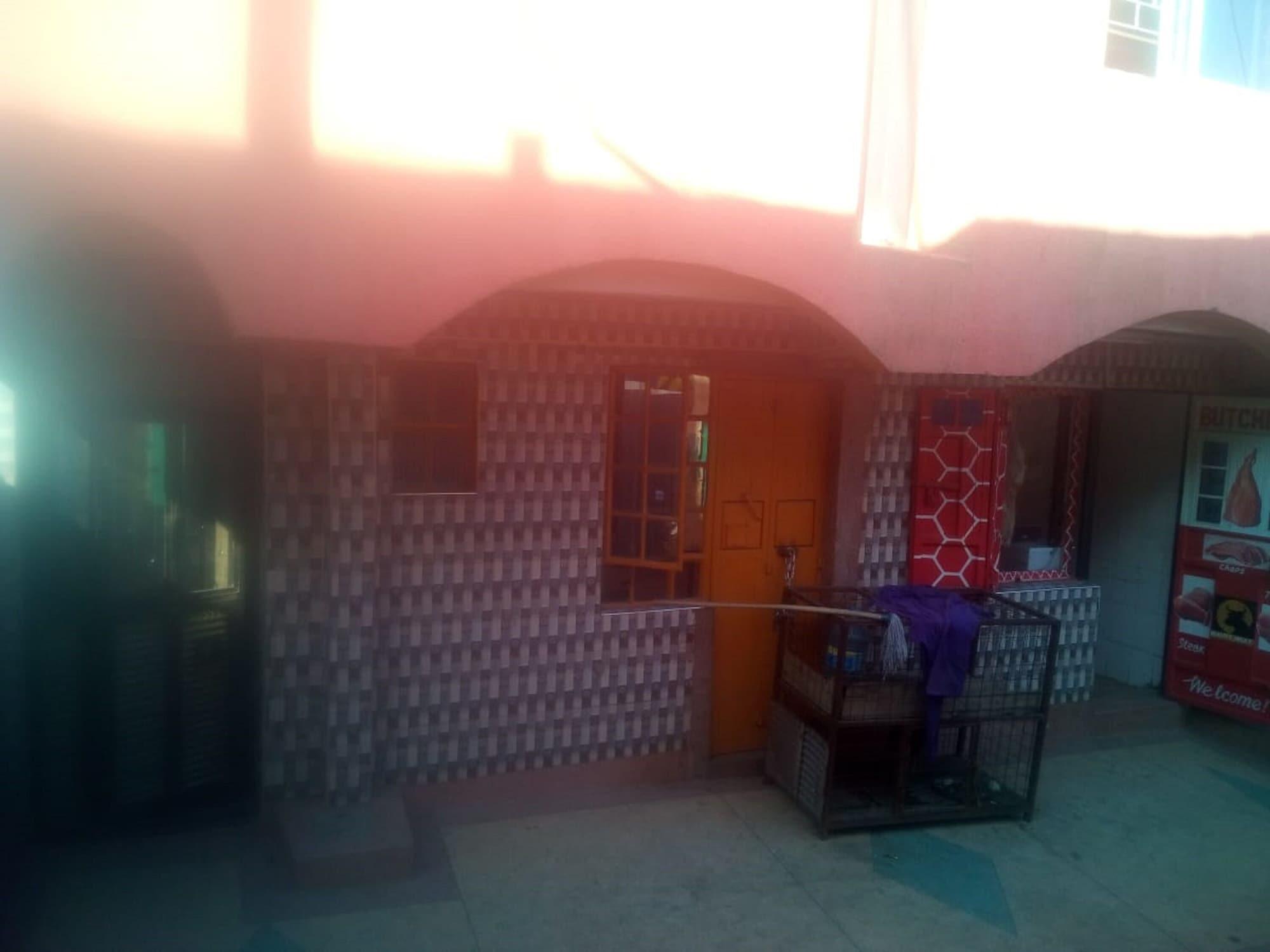 Vista Exterior Tripple Arrow Guest House