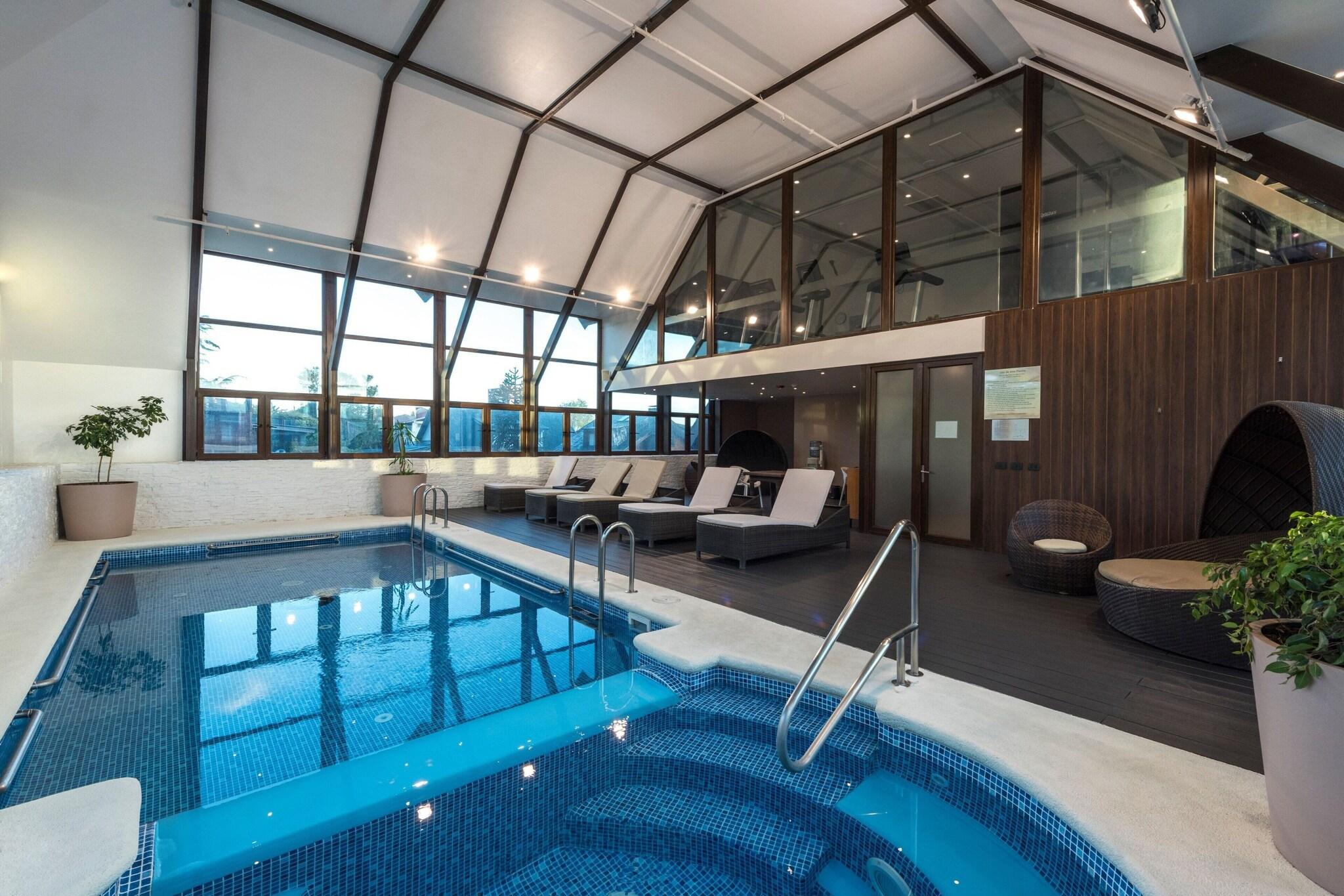 Vista Piscina Courtyard by Marriott Puerto Montt
