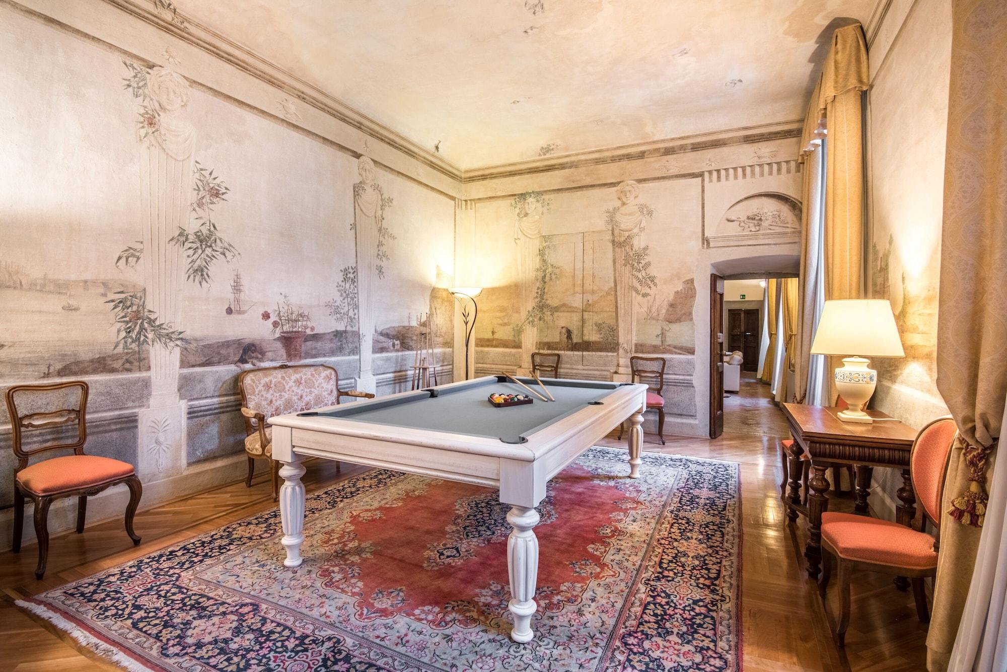 Instalaciones Recreativas Palazzo Squarcialupi