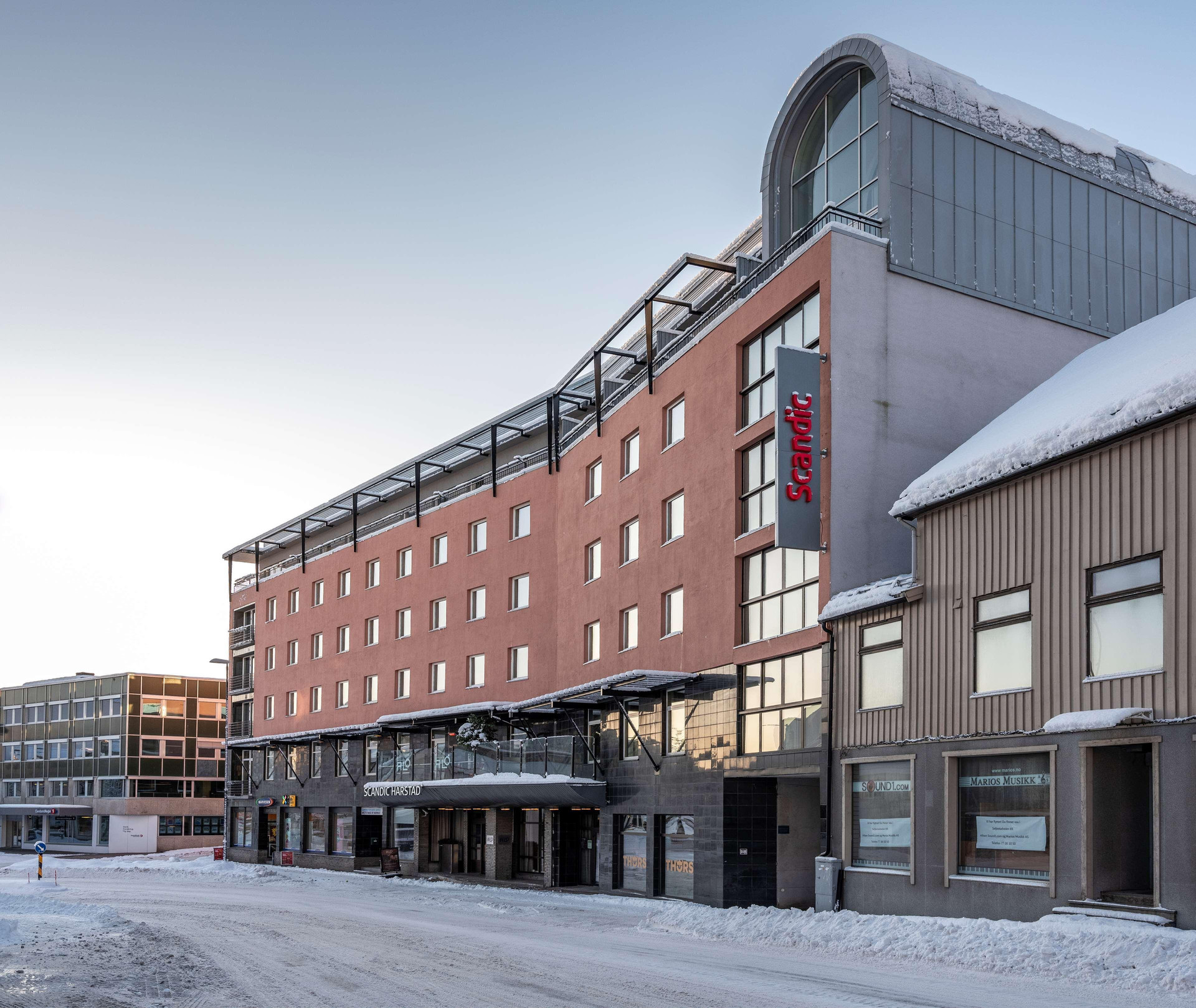 Vista Exterior Scandic Harstad