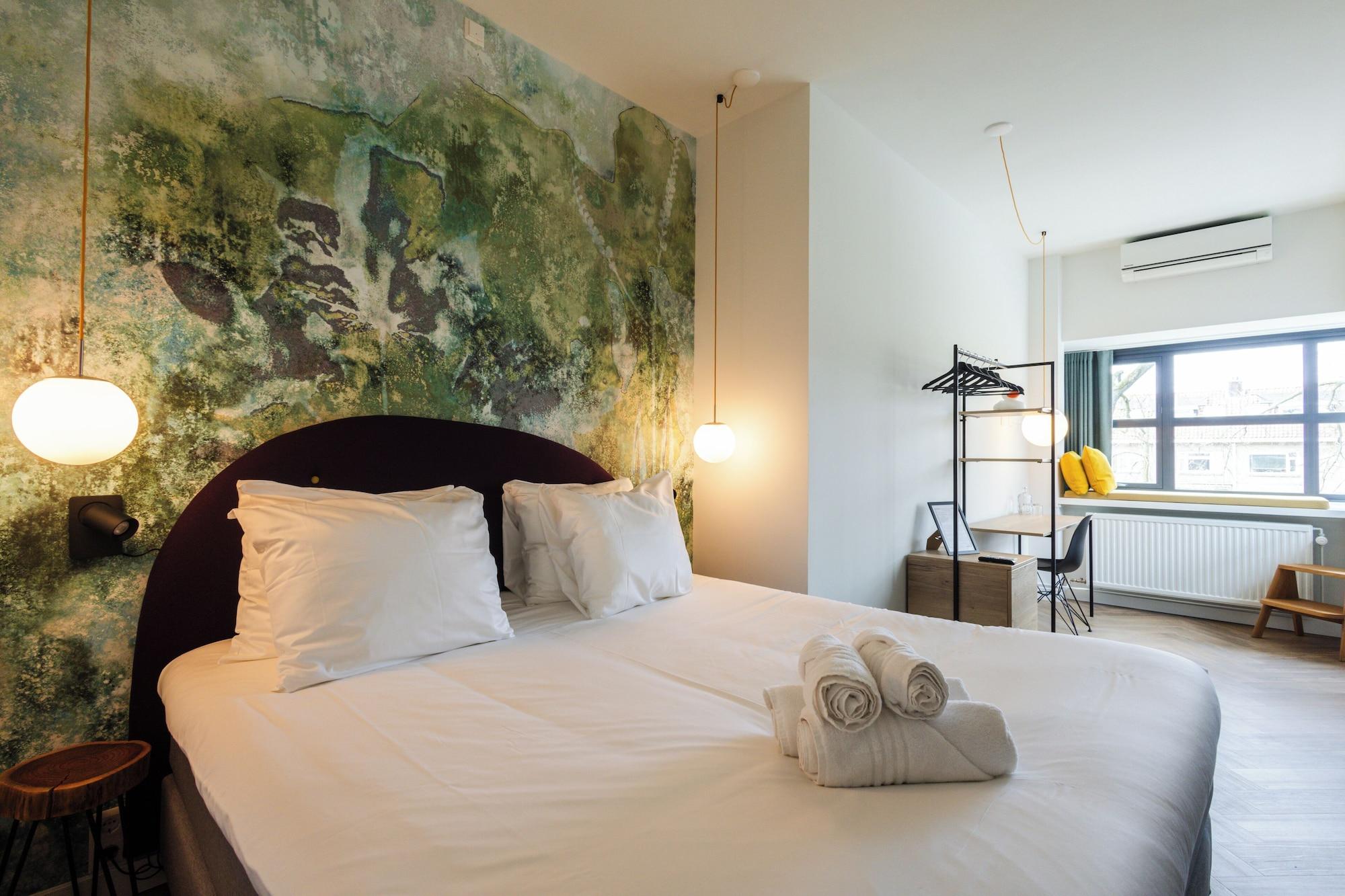 Varios Badhuis Hotel