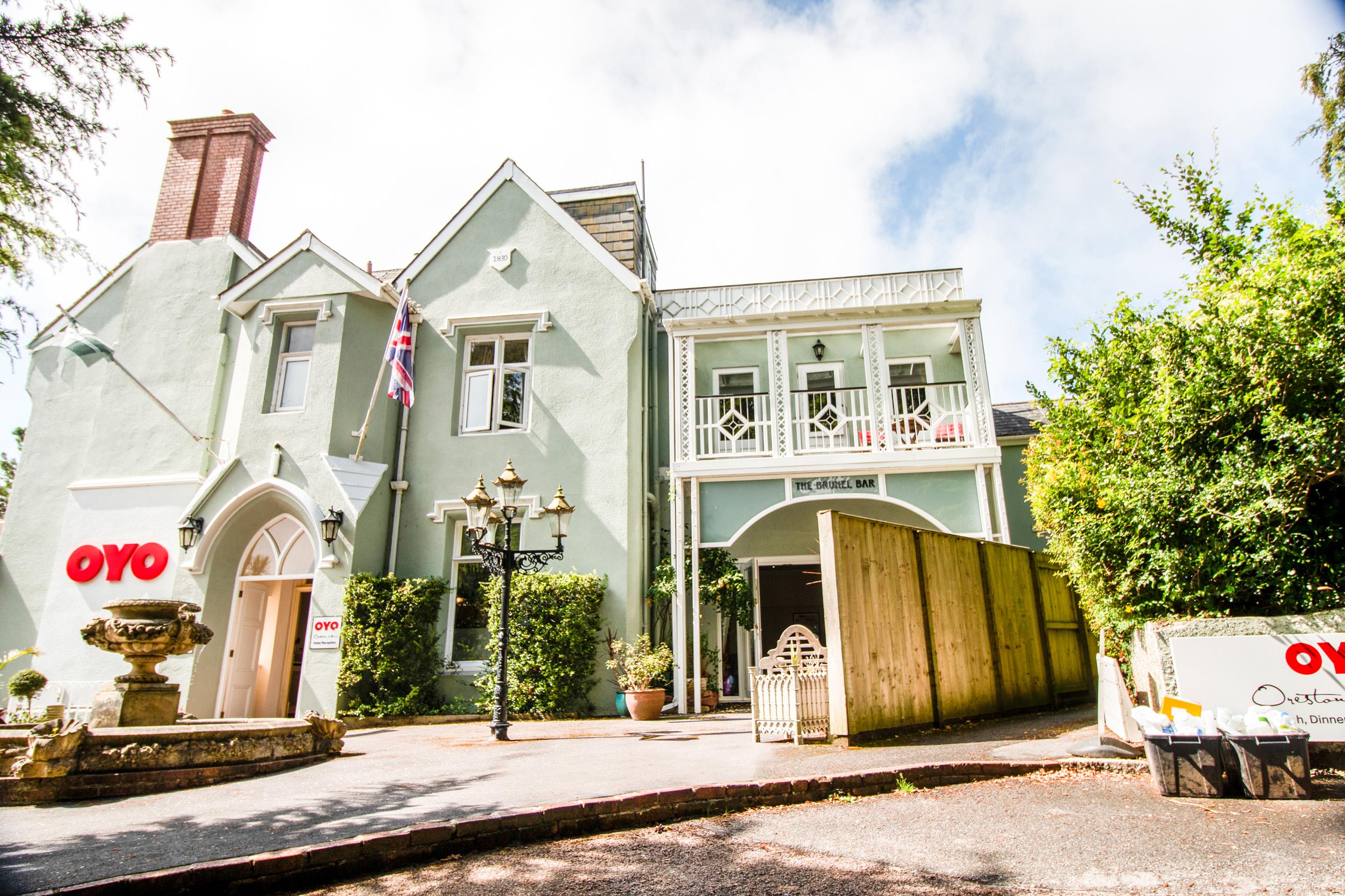 Vista Exterior OYO Orestone Manor