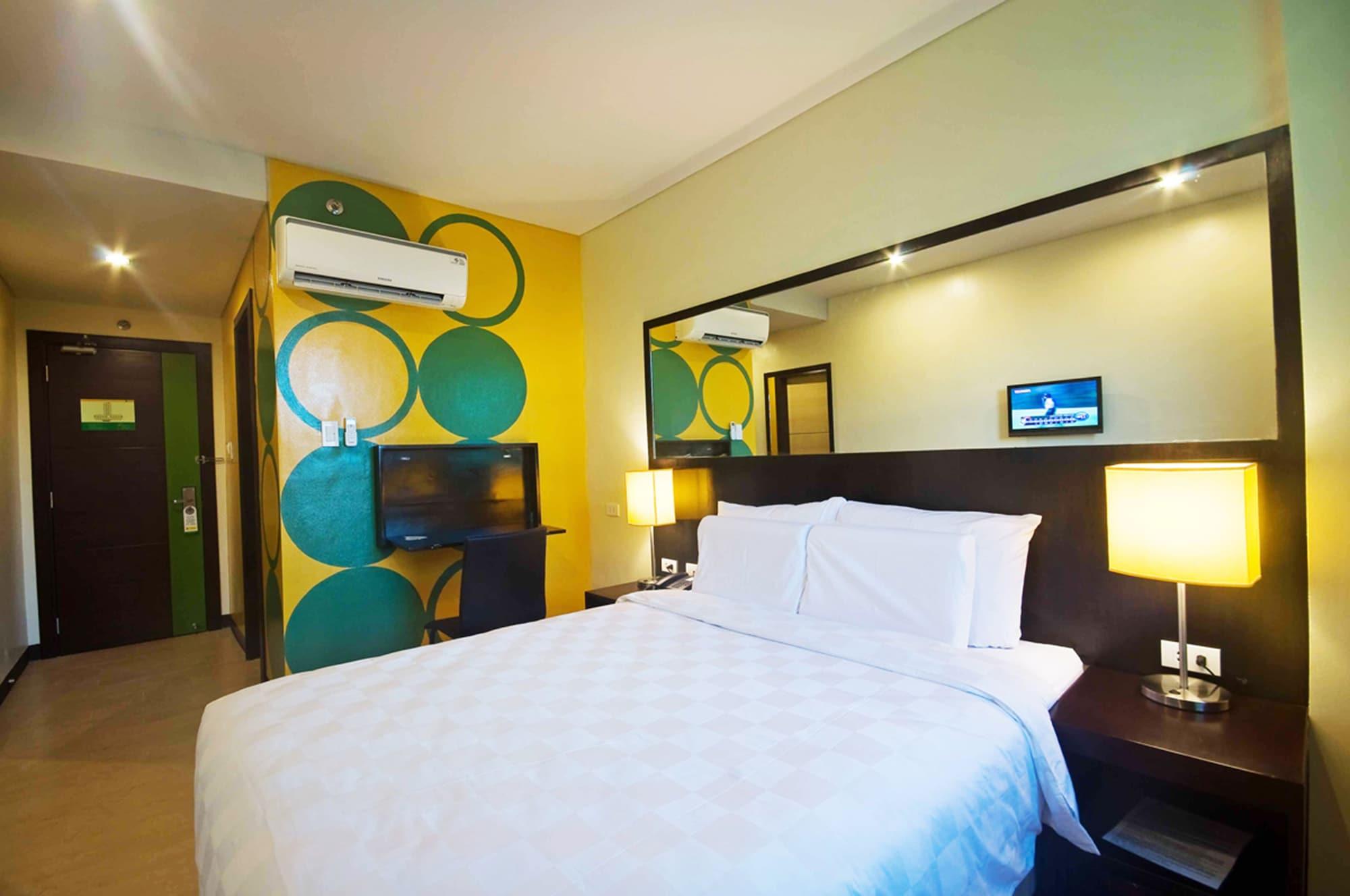 Varios Go Hotels Dumaguete