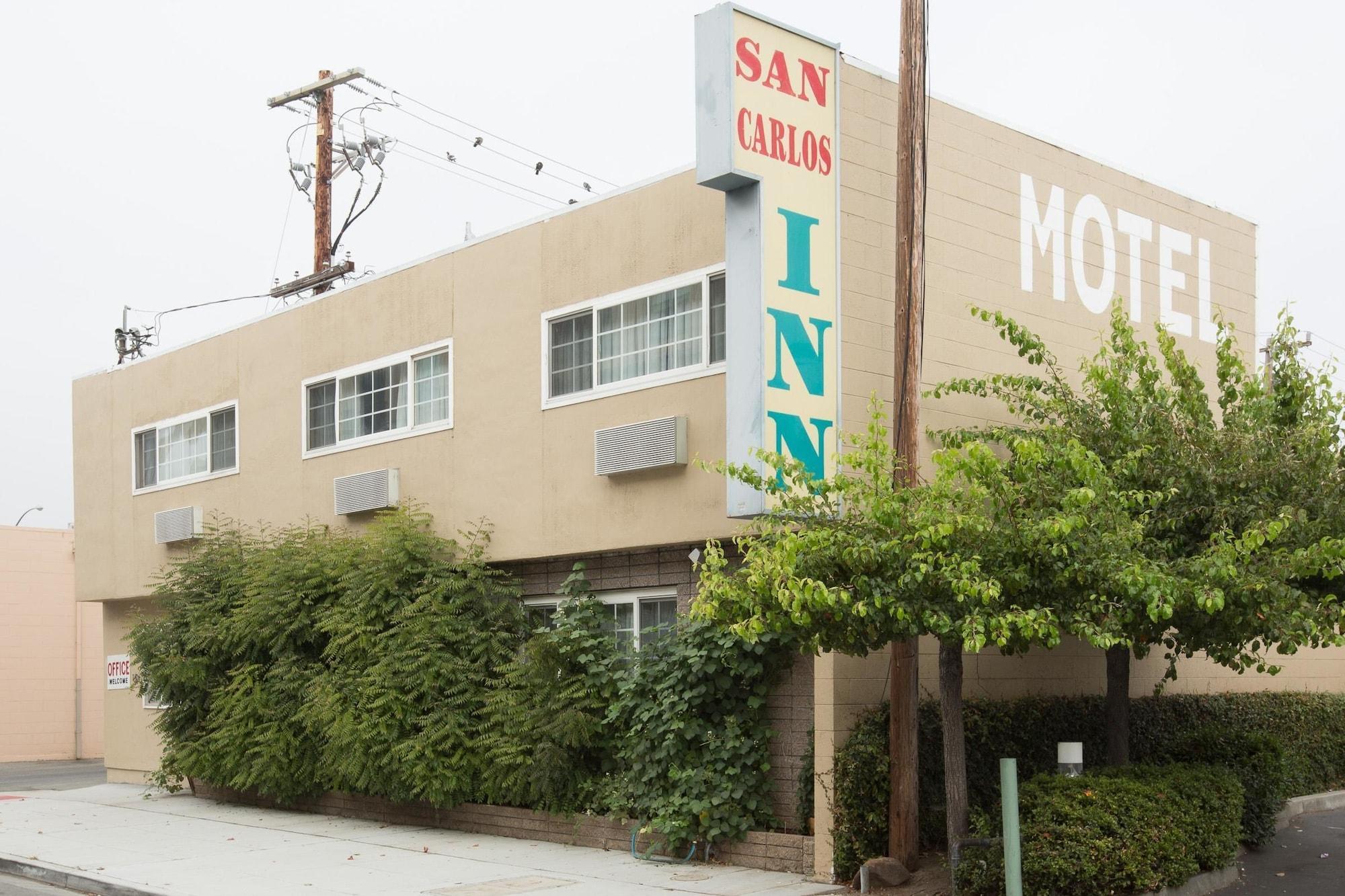 Varios San Carlos Inn