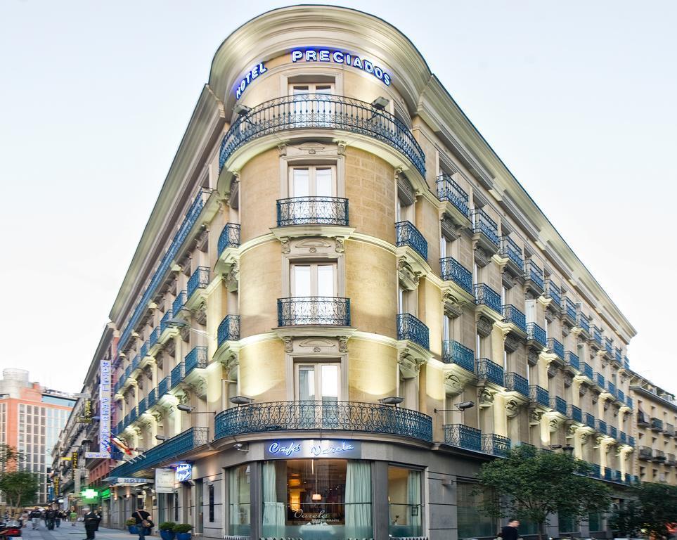 Vista Exterior Hotel Preciados