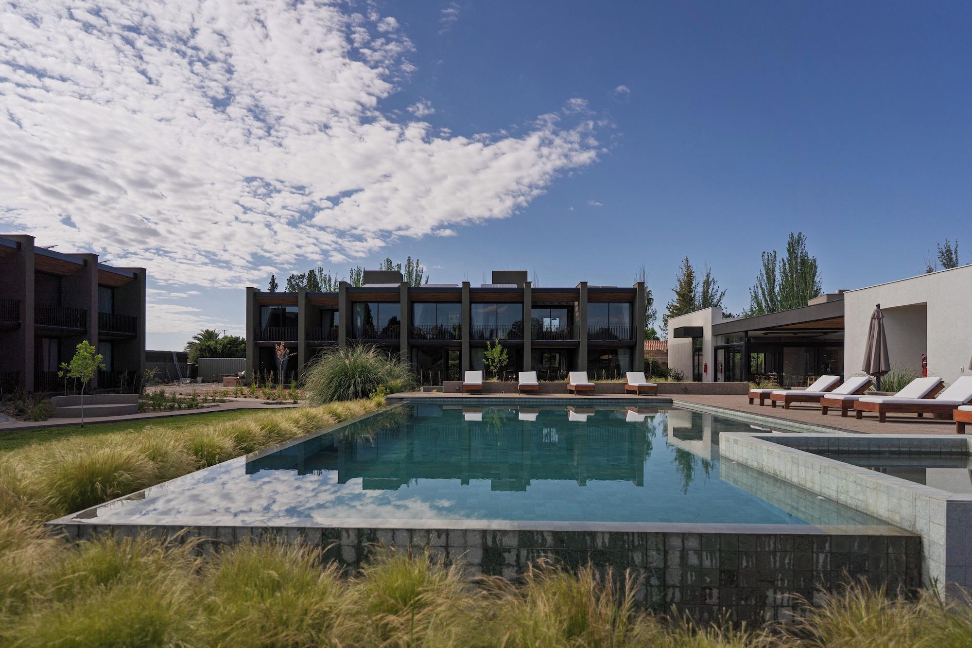 Varios Vistalba Hotel  Aparts & Suites