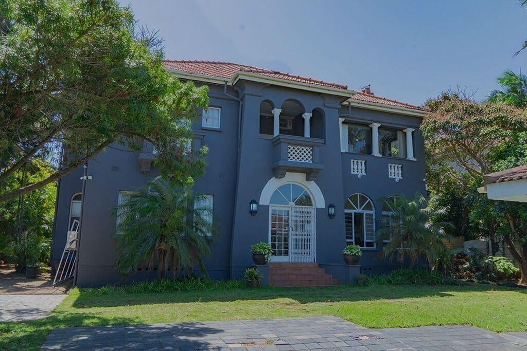 Varios 268 On Ridge Guesthouse