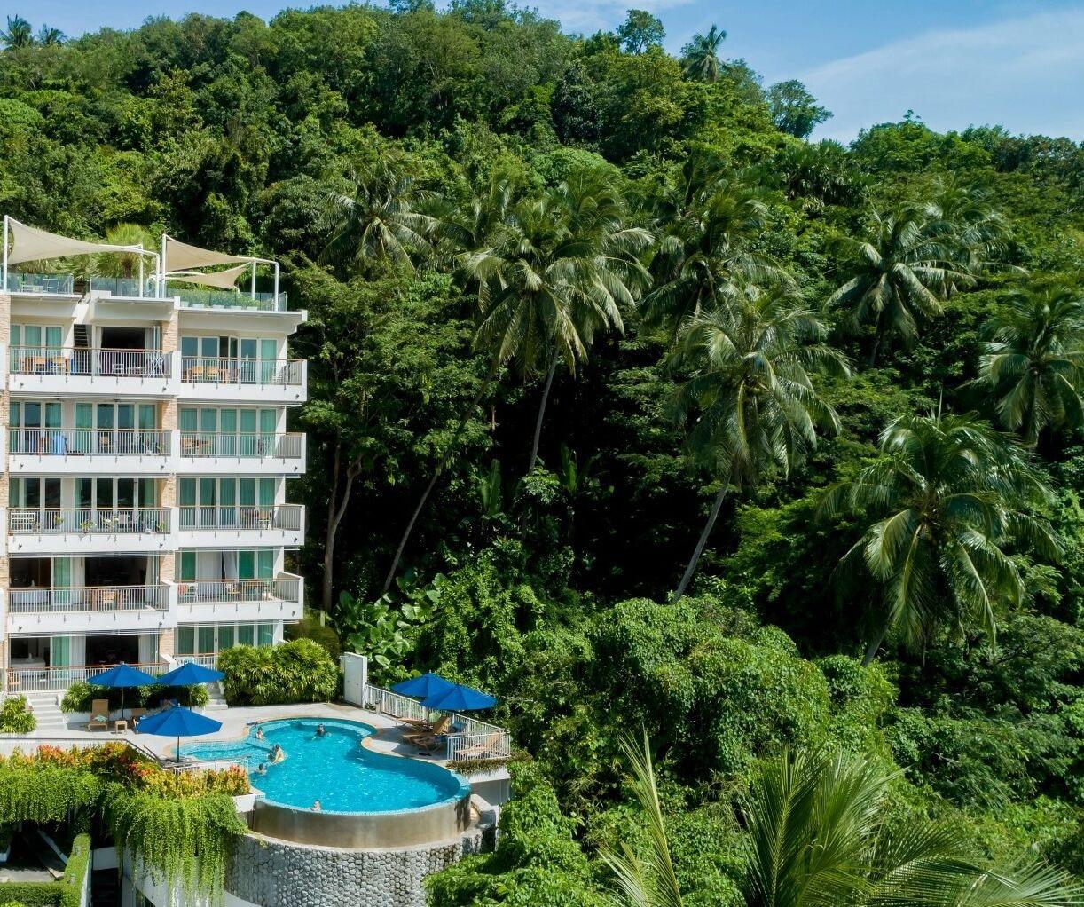 Varios The Park Surin by RESAVA