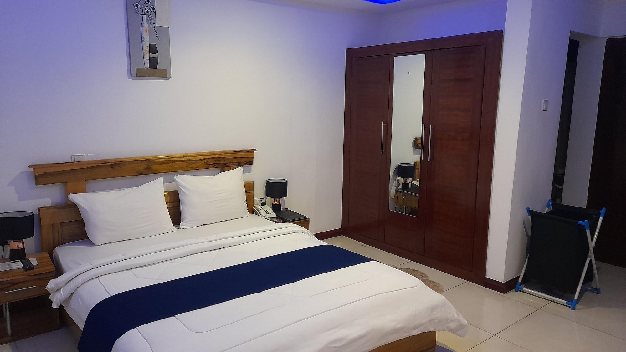 Habitación ADESHIE FIE HOTEL