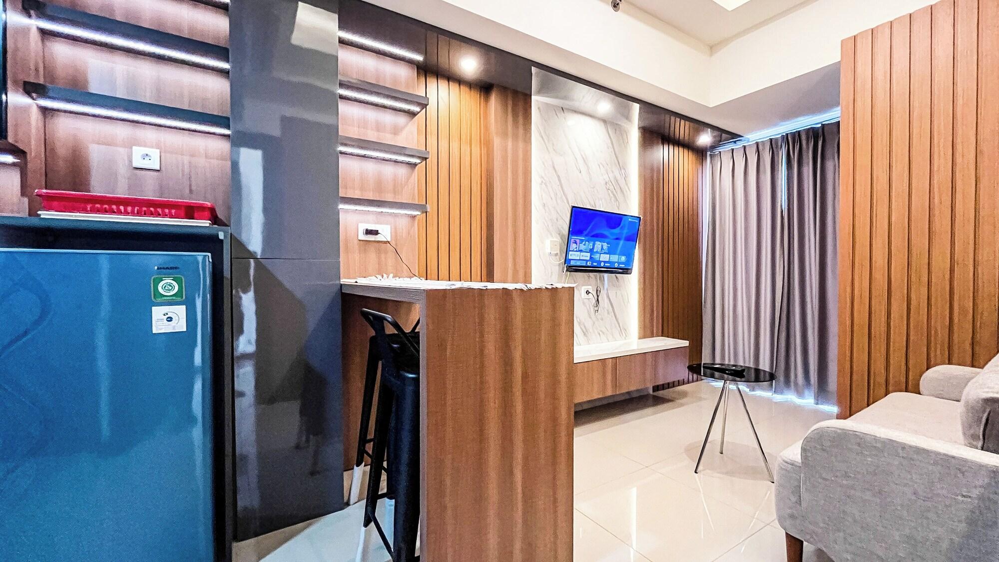 Equipamiento de Habitación Modern Designed 2Br At Vida View Makassar Apartment