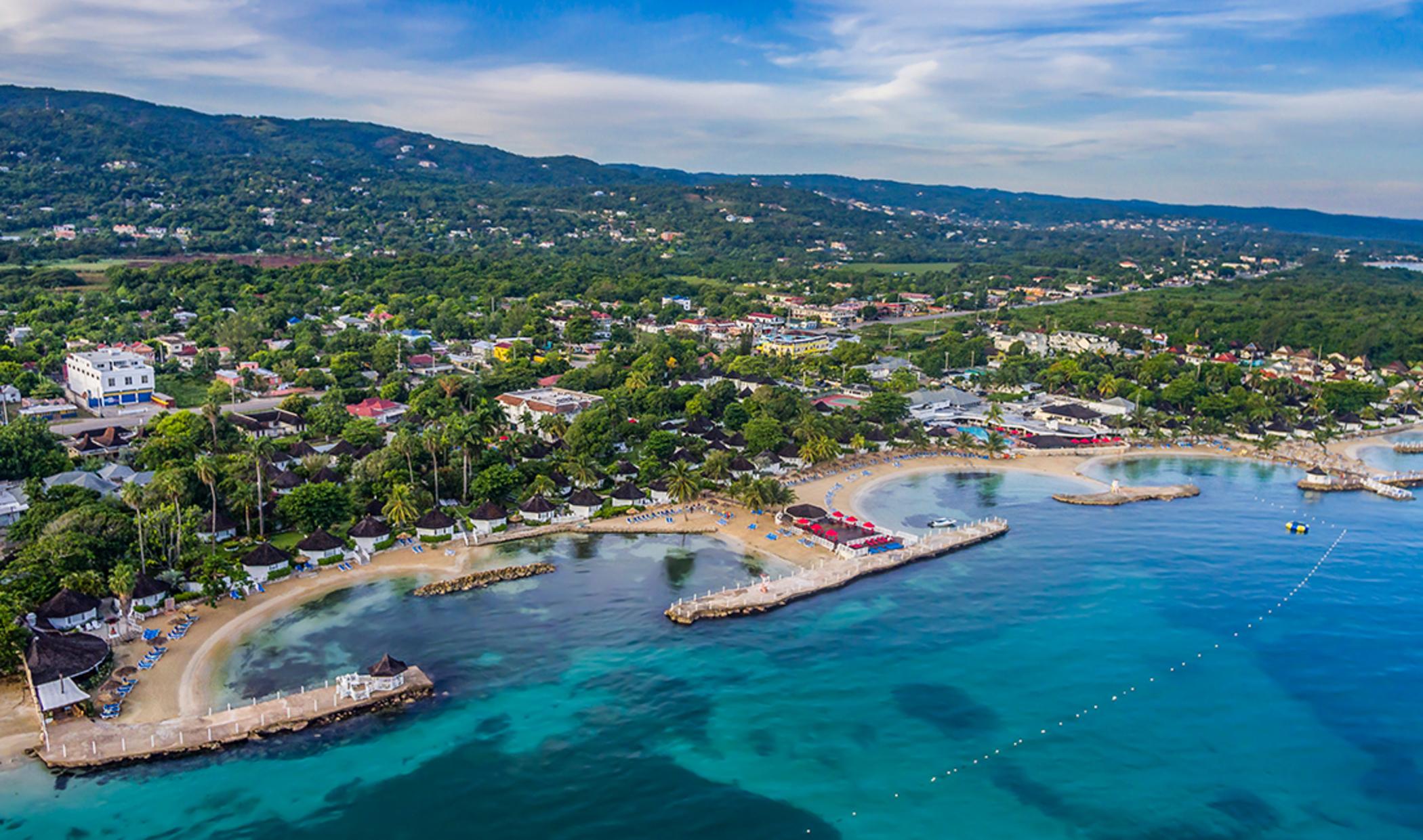 Vista Exterior Decameron Club Caribbean Runaway Bay, Ramada All-Inclusive Resort
