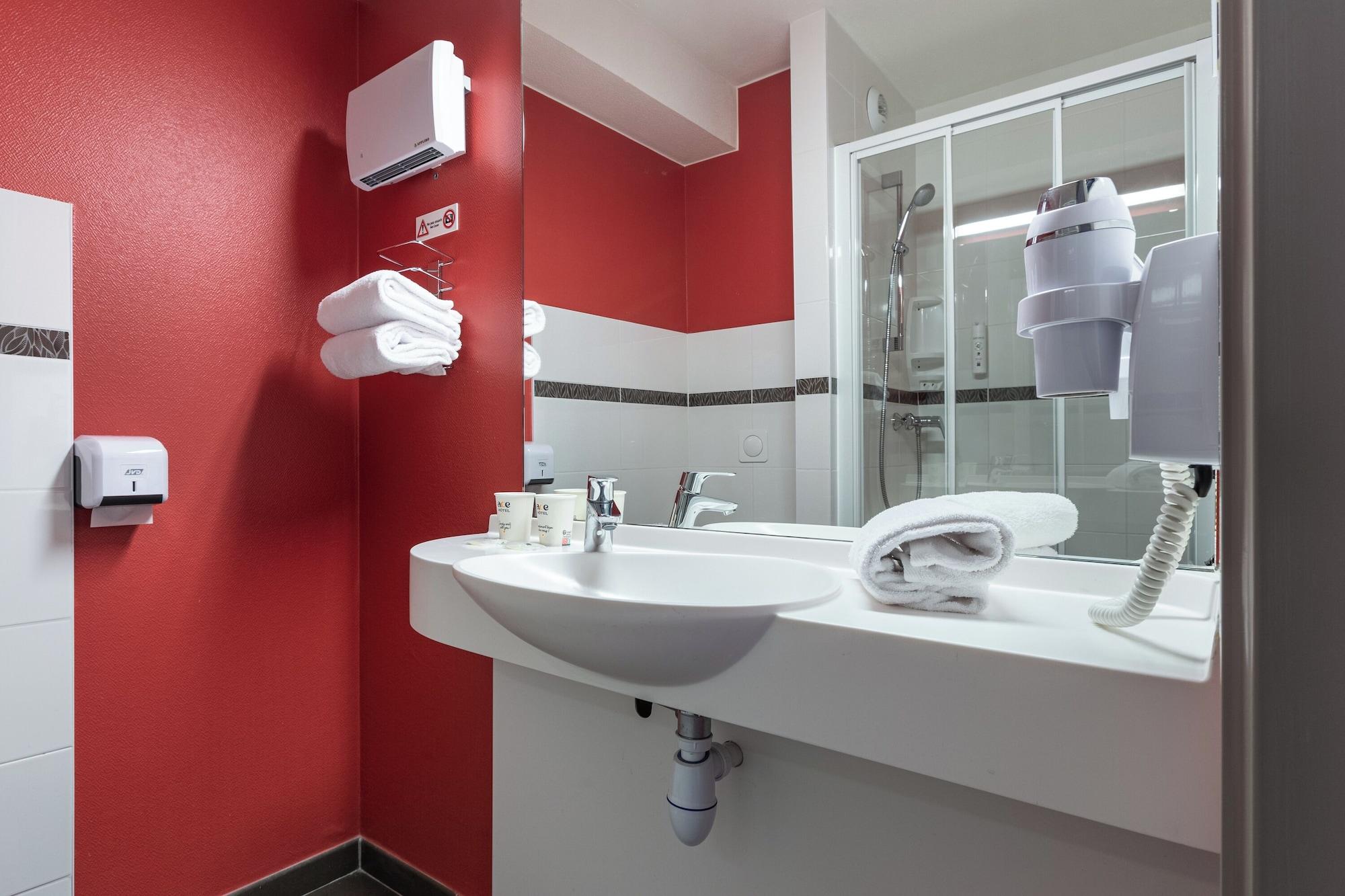 Equipamiento de Habitación ACE Hôtel Chartres