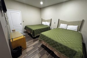 Alojamiento - Desert Inn Mexicali