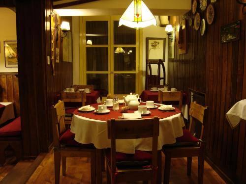 Bar/Salón La Sureña Hosteria