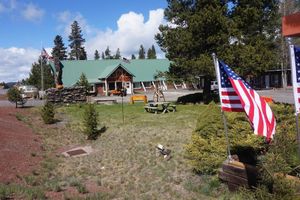 Alojamiento - Eagle Crater Lake Inn