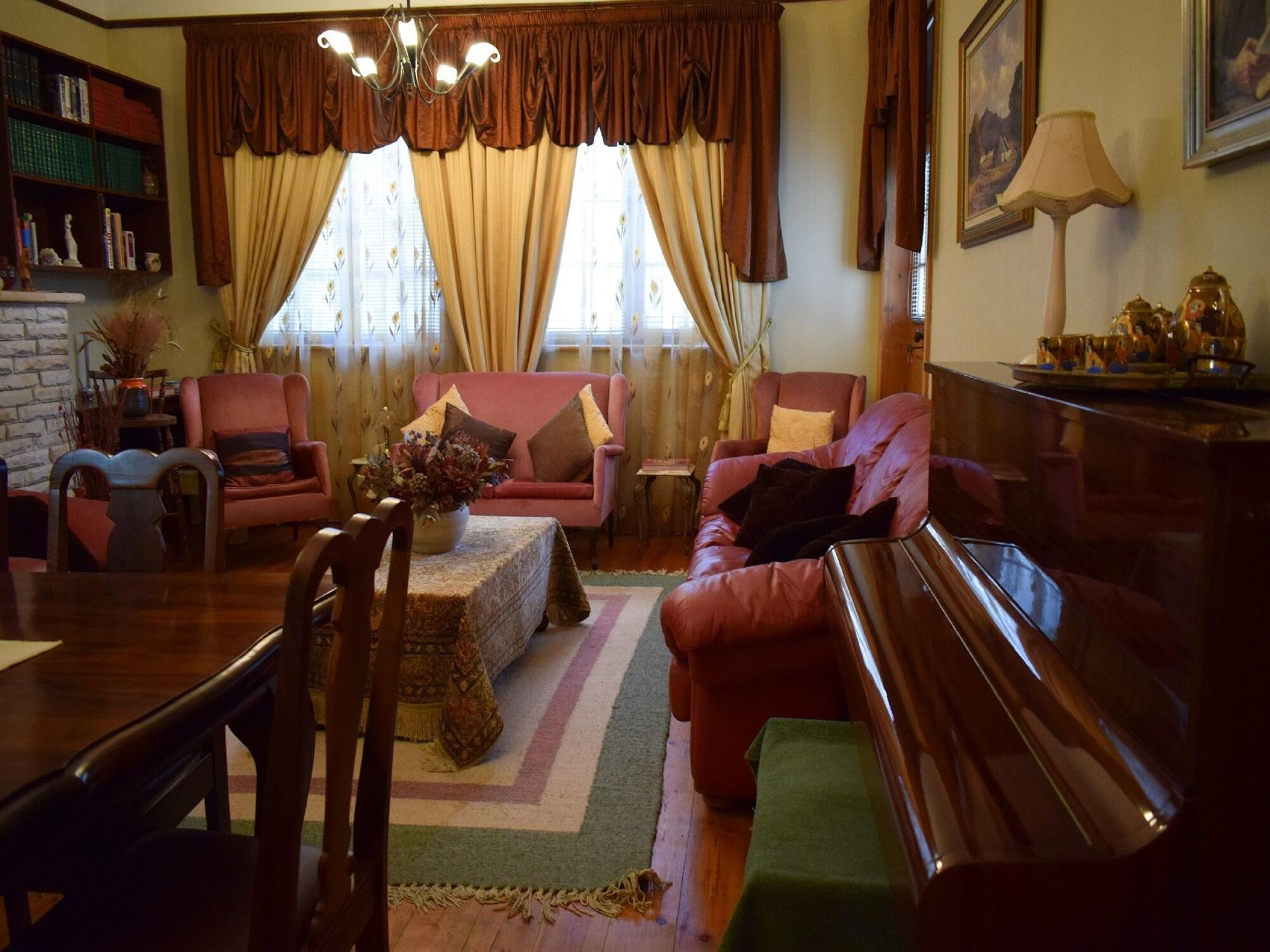 Vista Lobby Auberge Alouette Guesthouse
