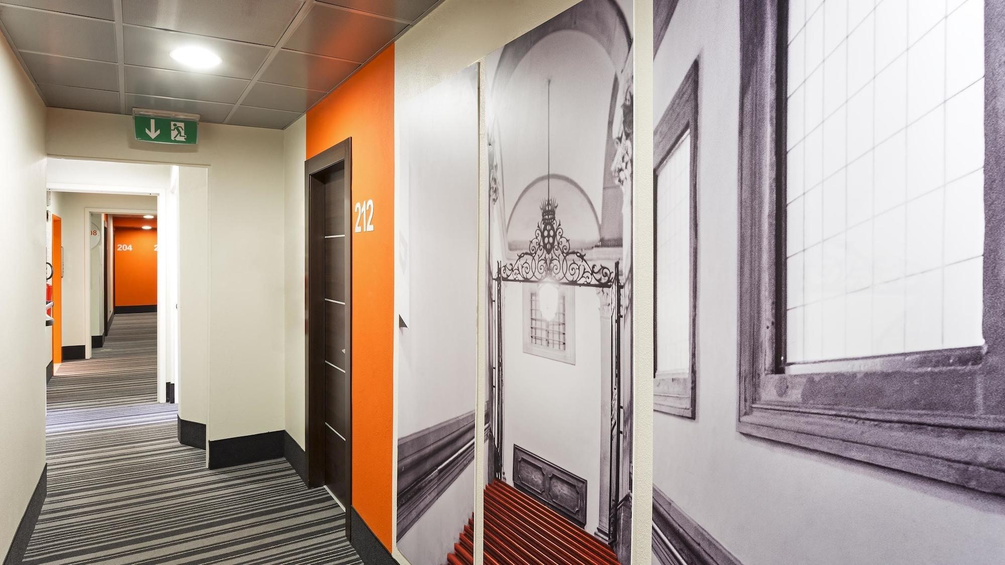 Varios B&B Hotel Firenze Novoli