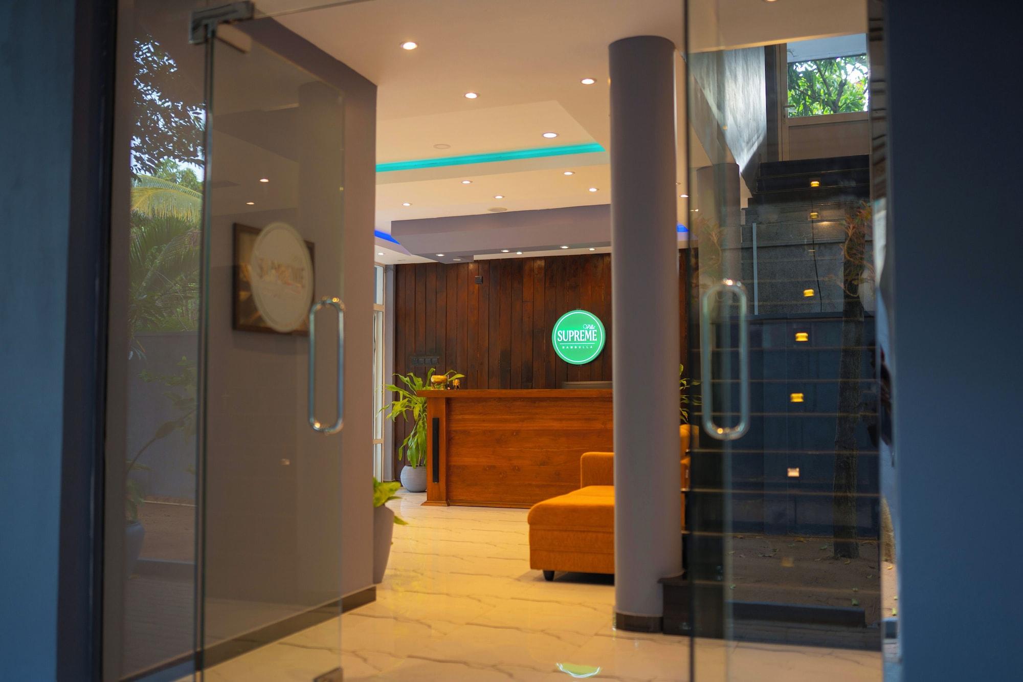 Vista Exterior Supreme Dambulla