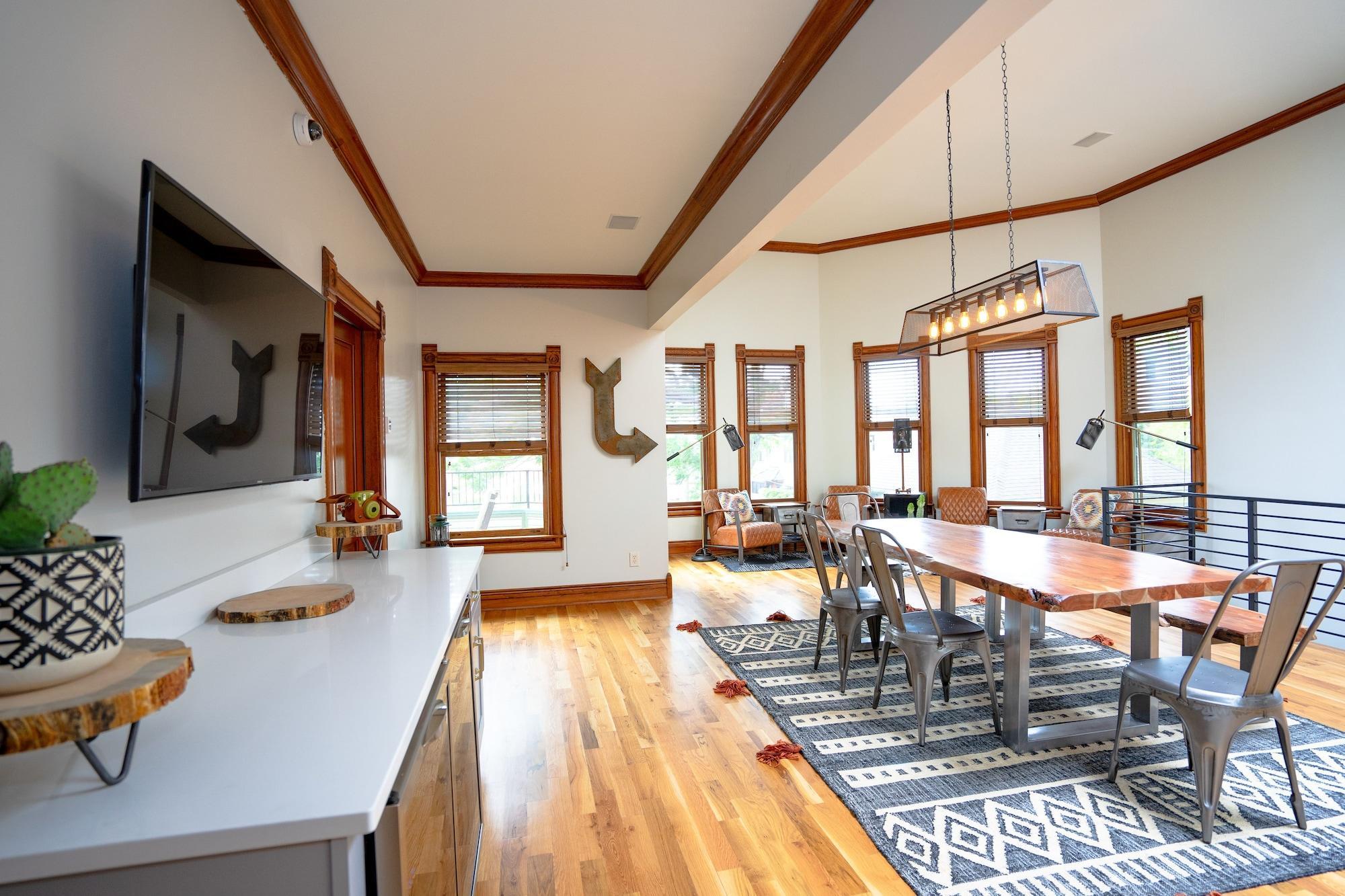 Restaurant The Curtis Park Club