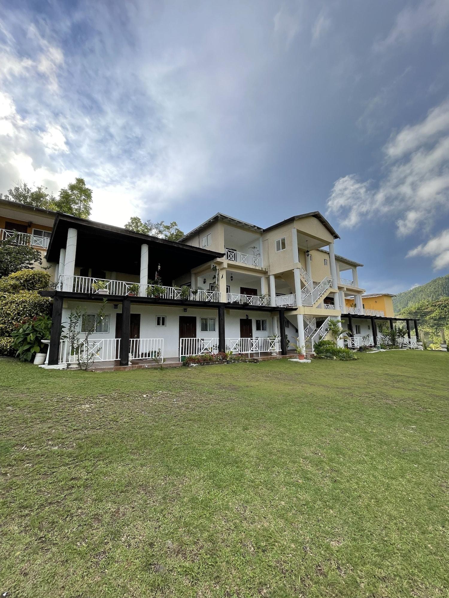 Vista Exterior Starlight Chalet