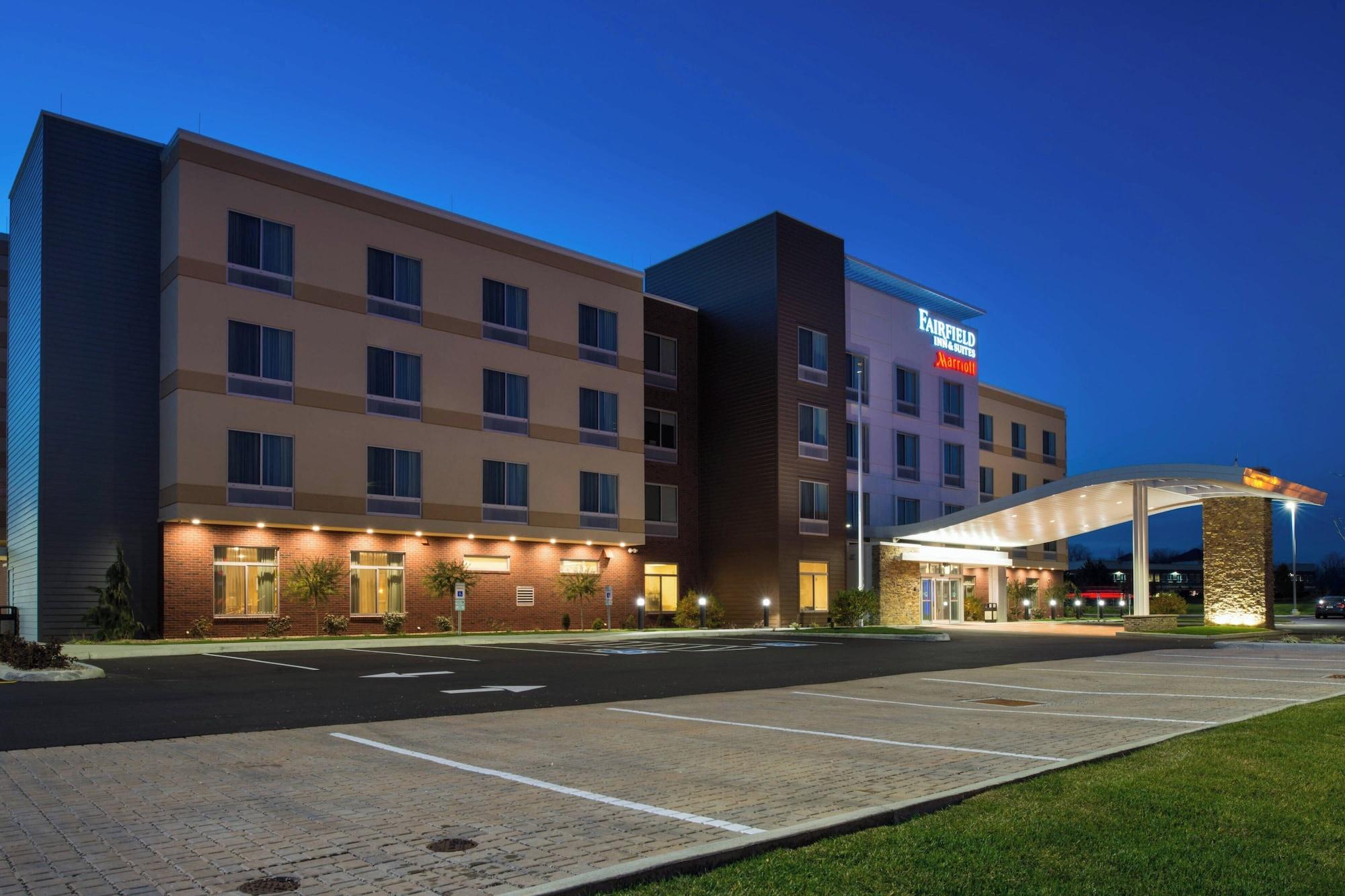 Vista Exterior Fairfield Inn and Suites by Marriott Akron Stow