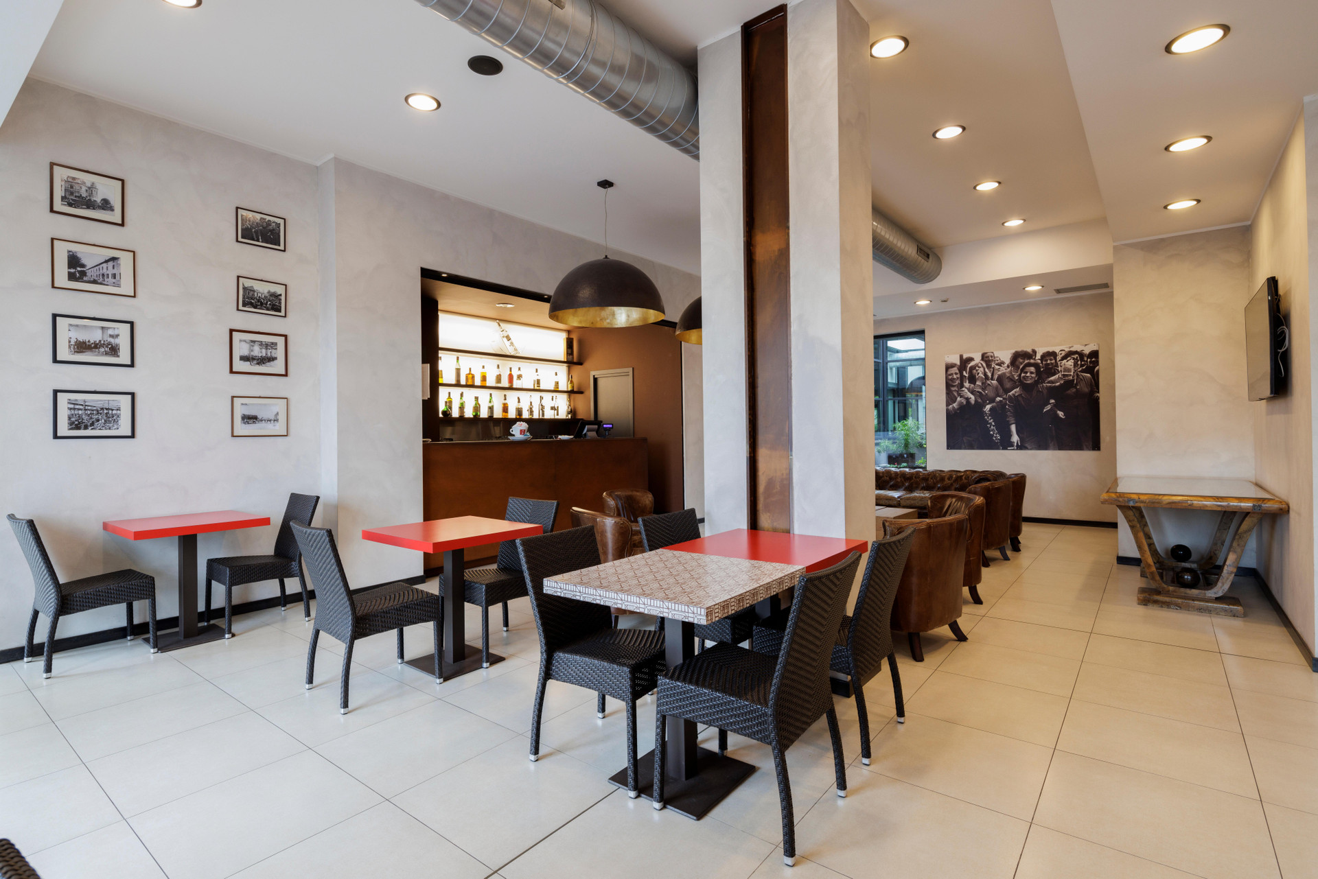 Bar/Salón Best Western Falck Village Hotel