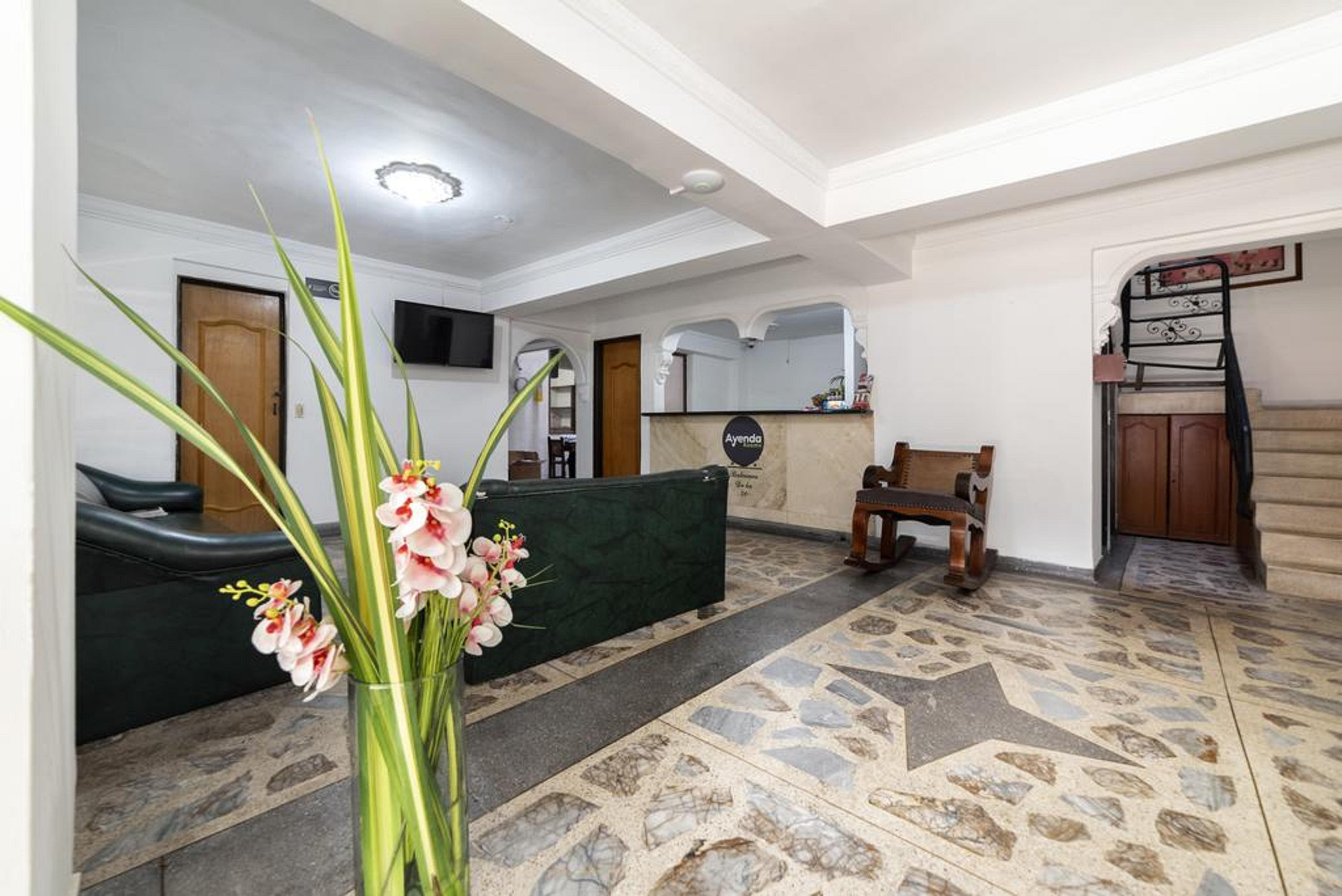 Vista Lobby Hotel Balcones de la 70