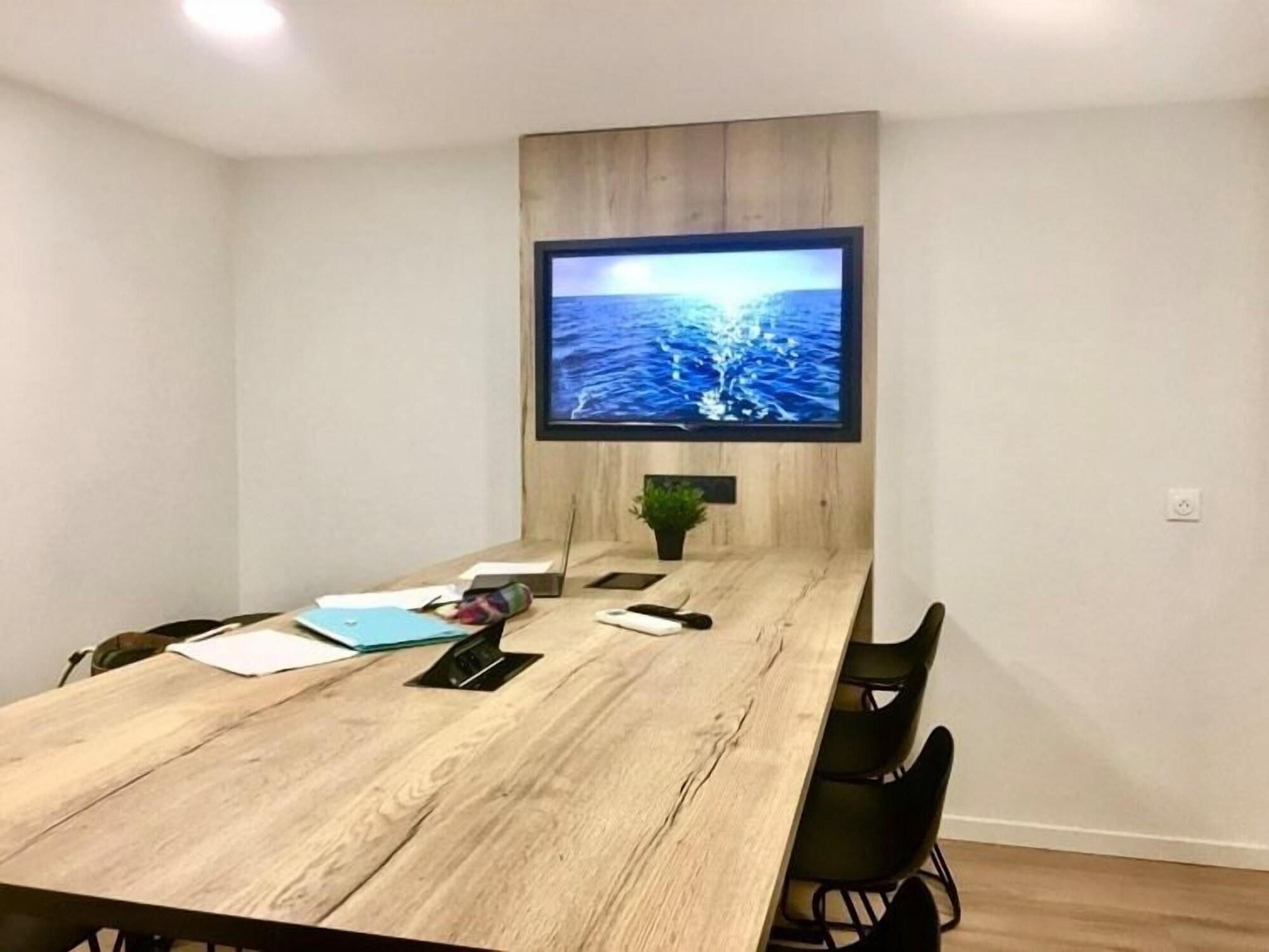 Sala de Reuniones Residence Sweetly St Augustin