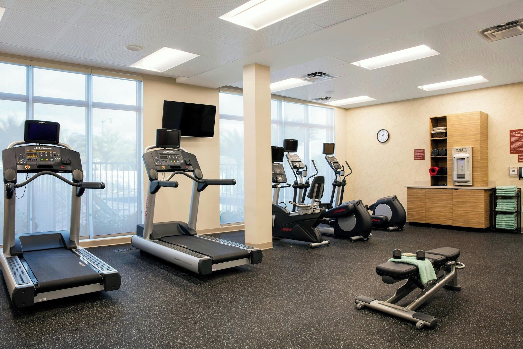 Gimnasio TownePlace Suites by Marriott Miami Homestead