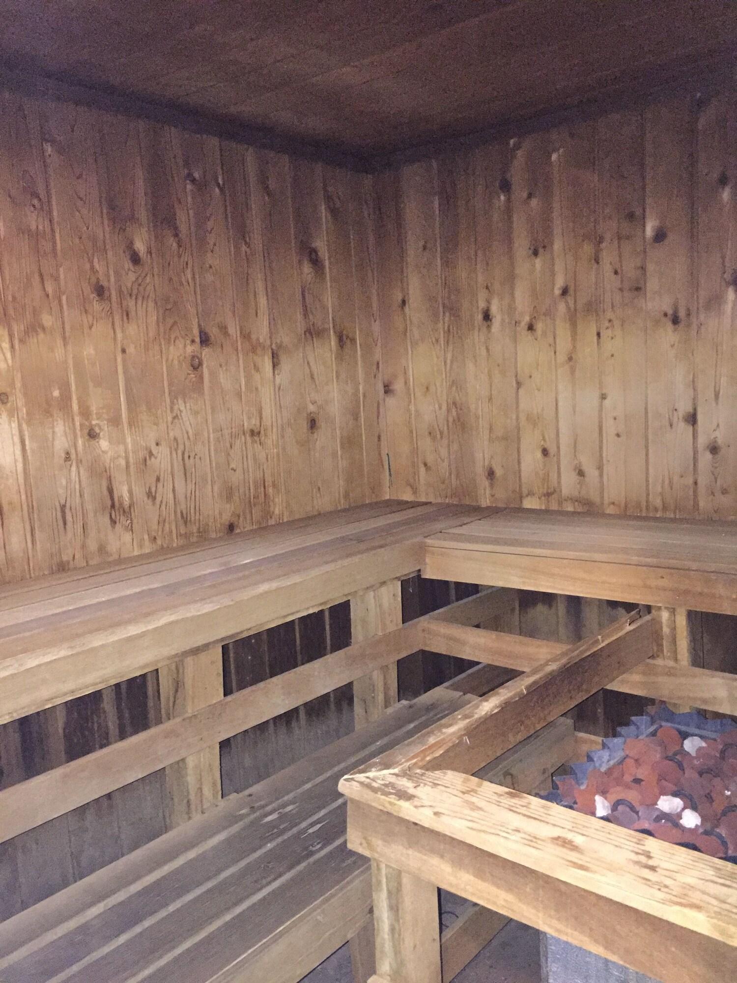 Spa Mystic River Hotel & Suites Near Casinos