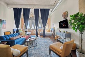 Renta temporal - The Bentley Collection - Downtown Penthouse Close to Convention Center