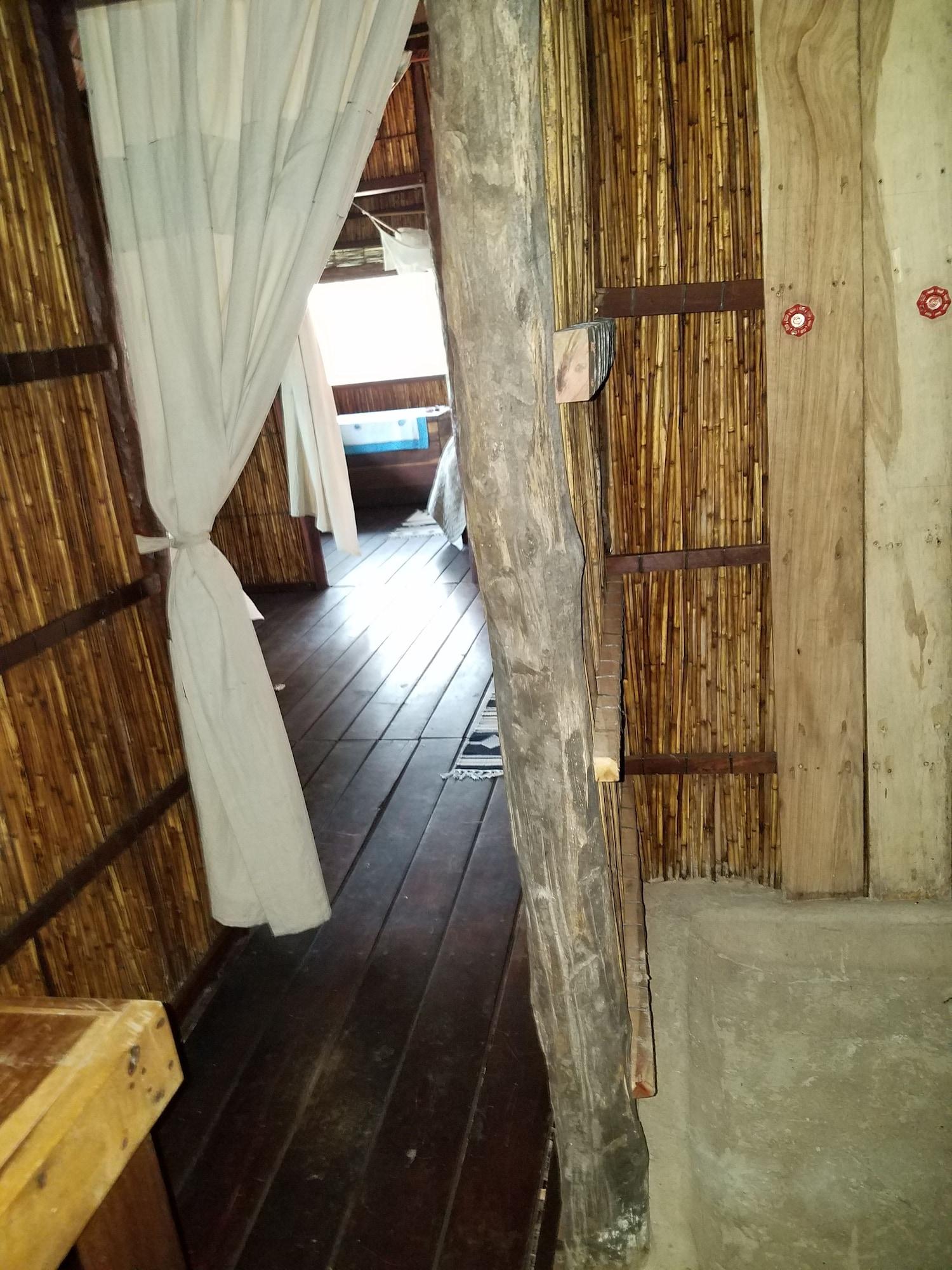 Equipamiento de Habitación Kavumbu Camp