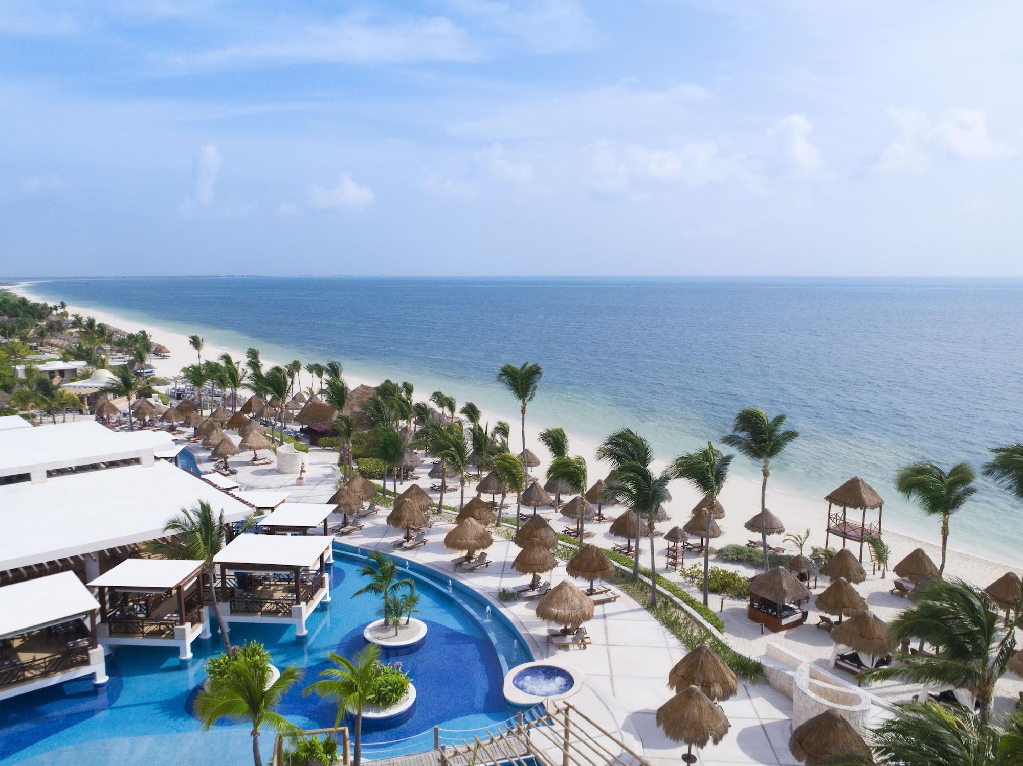 Vista Exterior Excellence Playa Mujeres - Adults Only All Inclusive