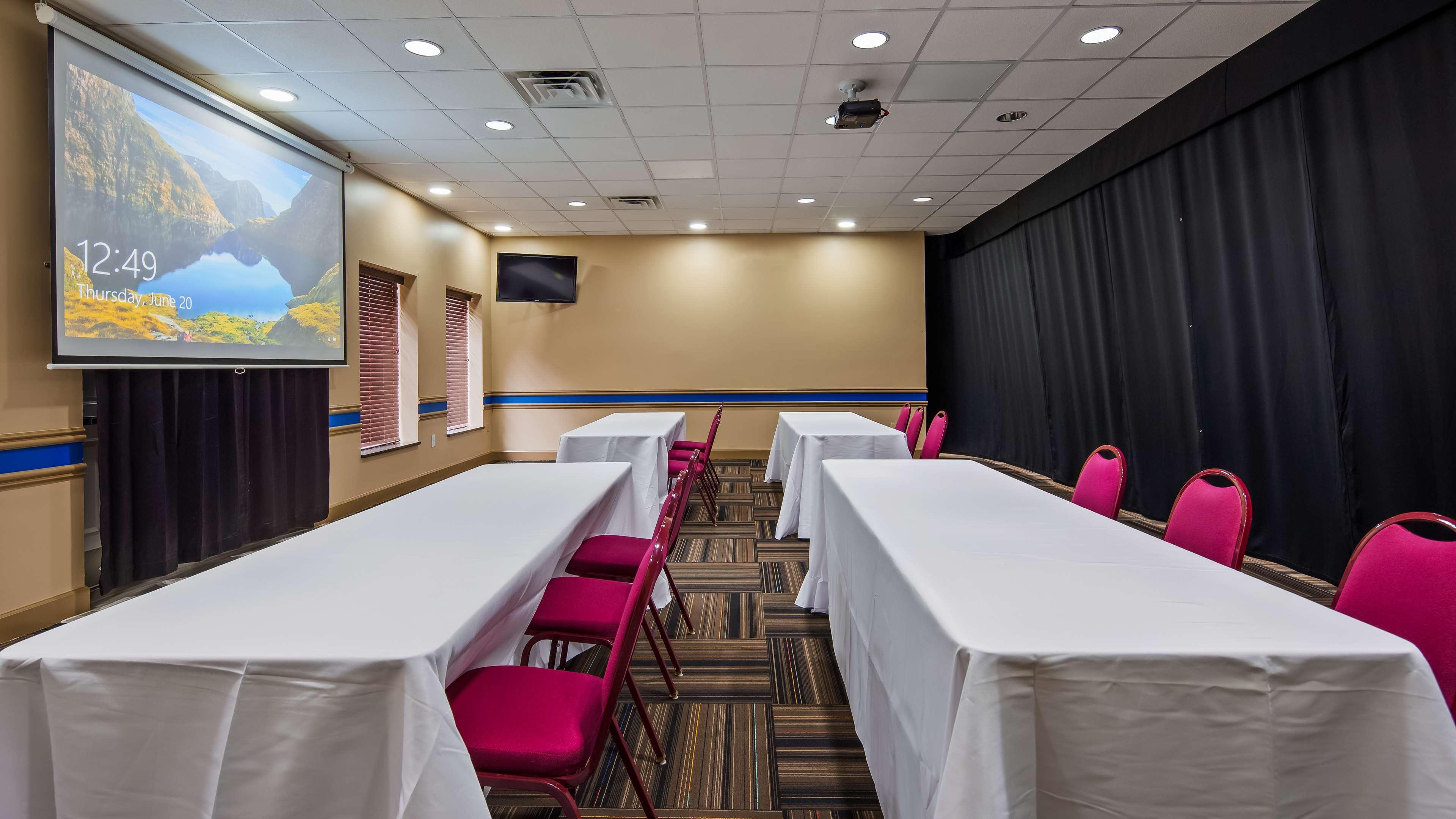 Sala de Reuniones SureStay Hotel by Best Western Bardstown General Nelson