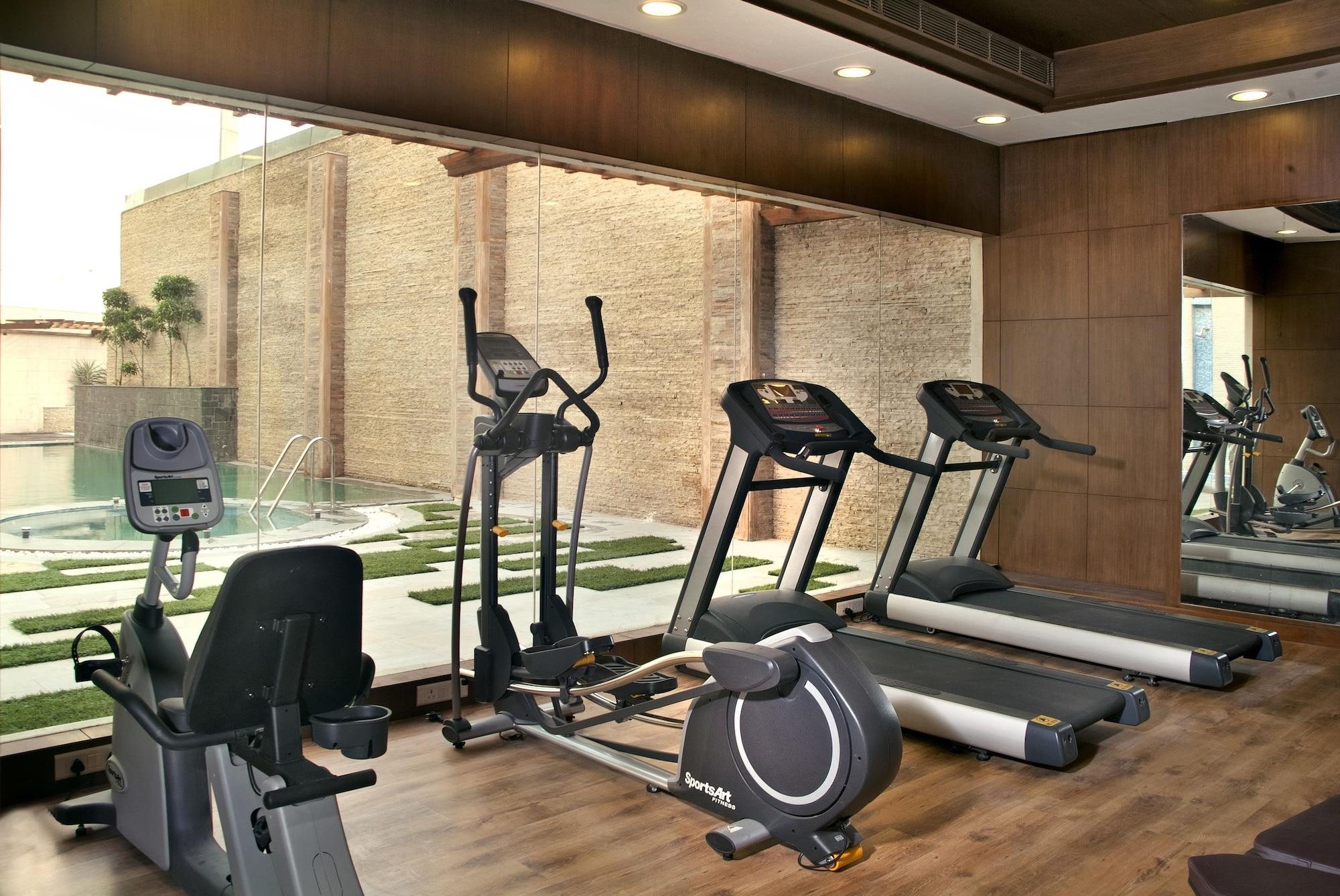 Gimnasio Savoy Suites Greater Noida
