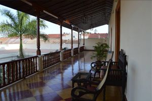 Alojamiento - Hotel La Perla León