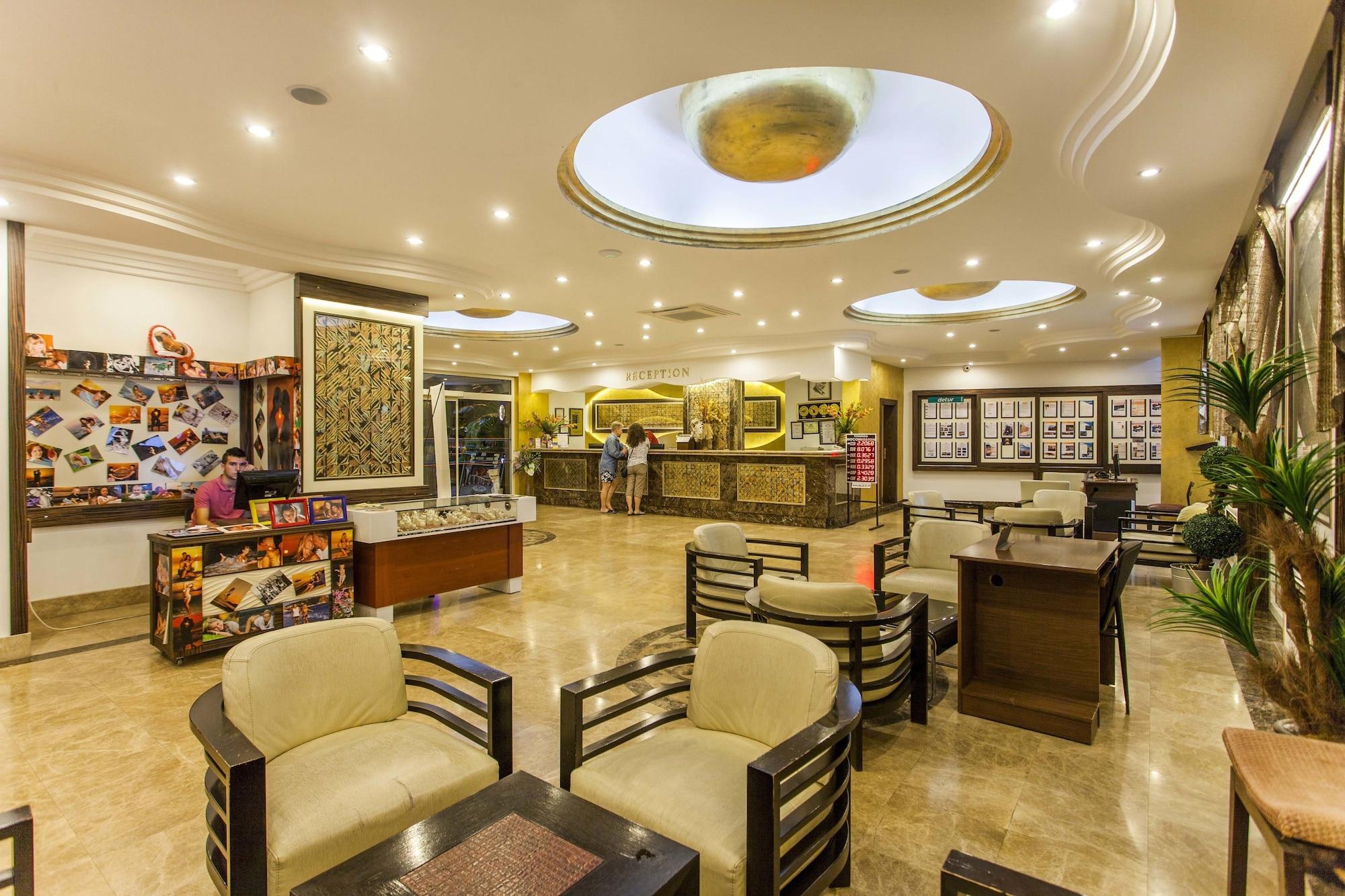 Vista Lobby Kleopatra Ada Hotel