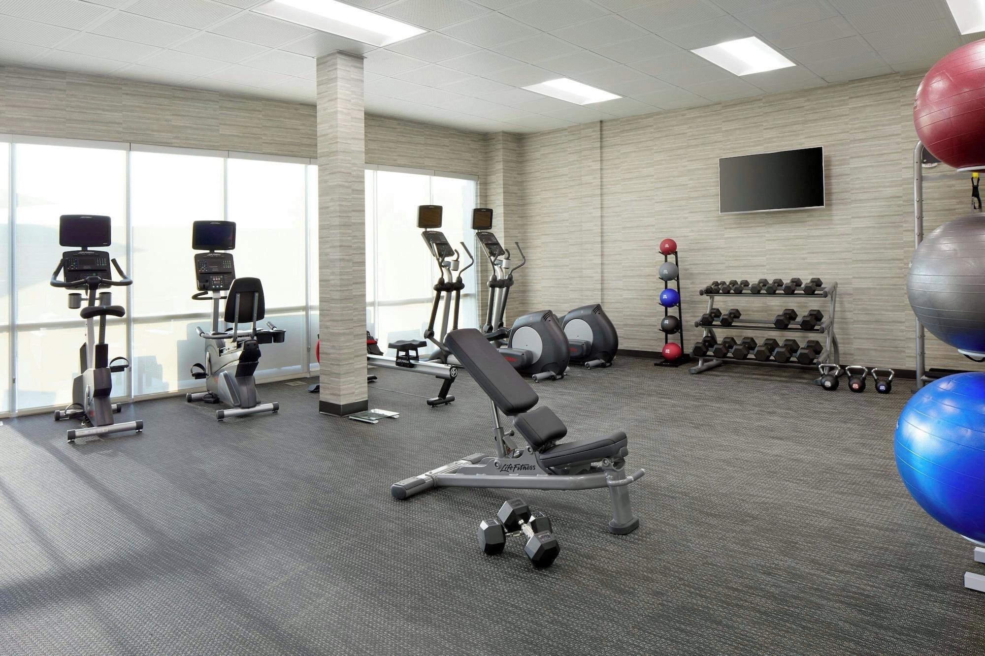 Gimnasio Courtyard by Marriott Houston Intercontinental Airport