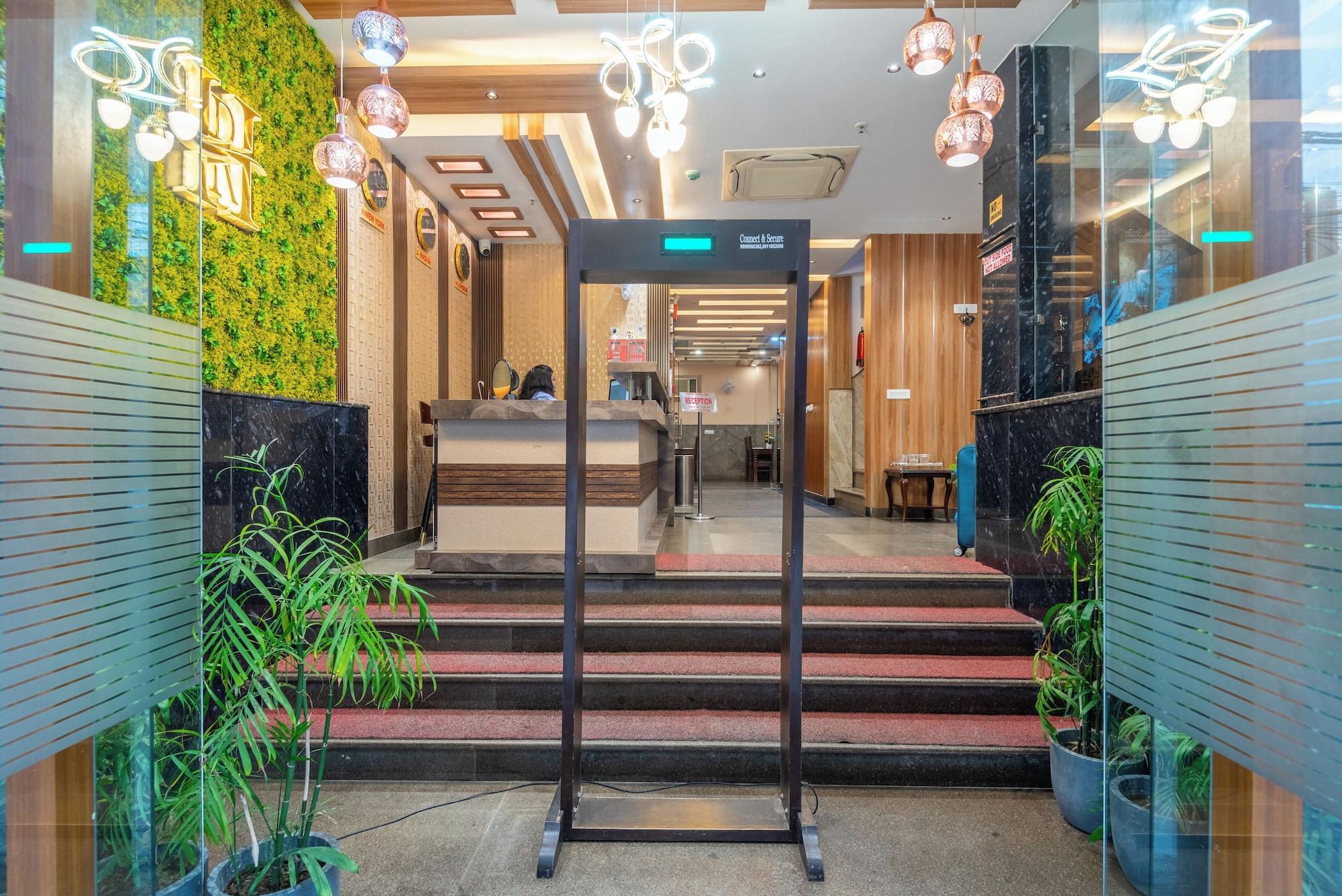 Vista Exterior Hotel Royal inn igi