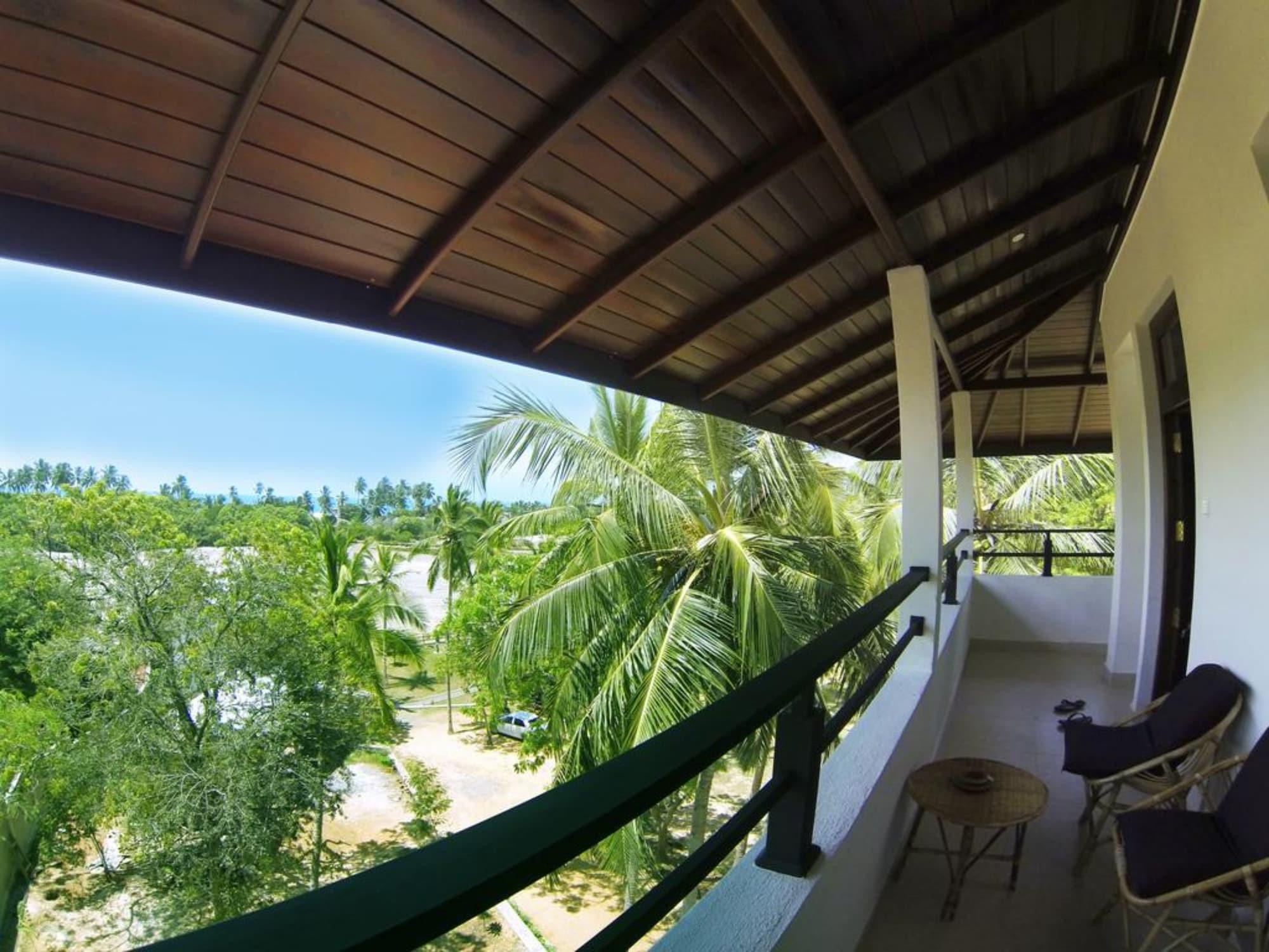 Varios Hideaway Lodge