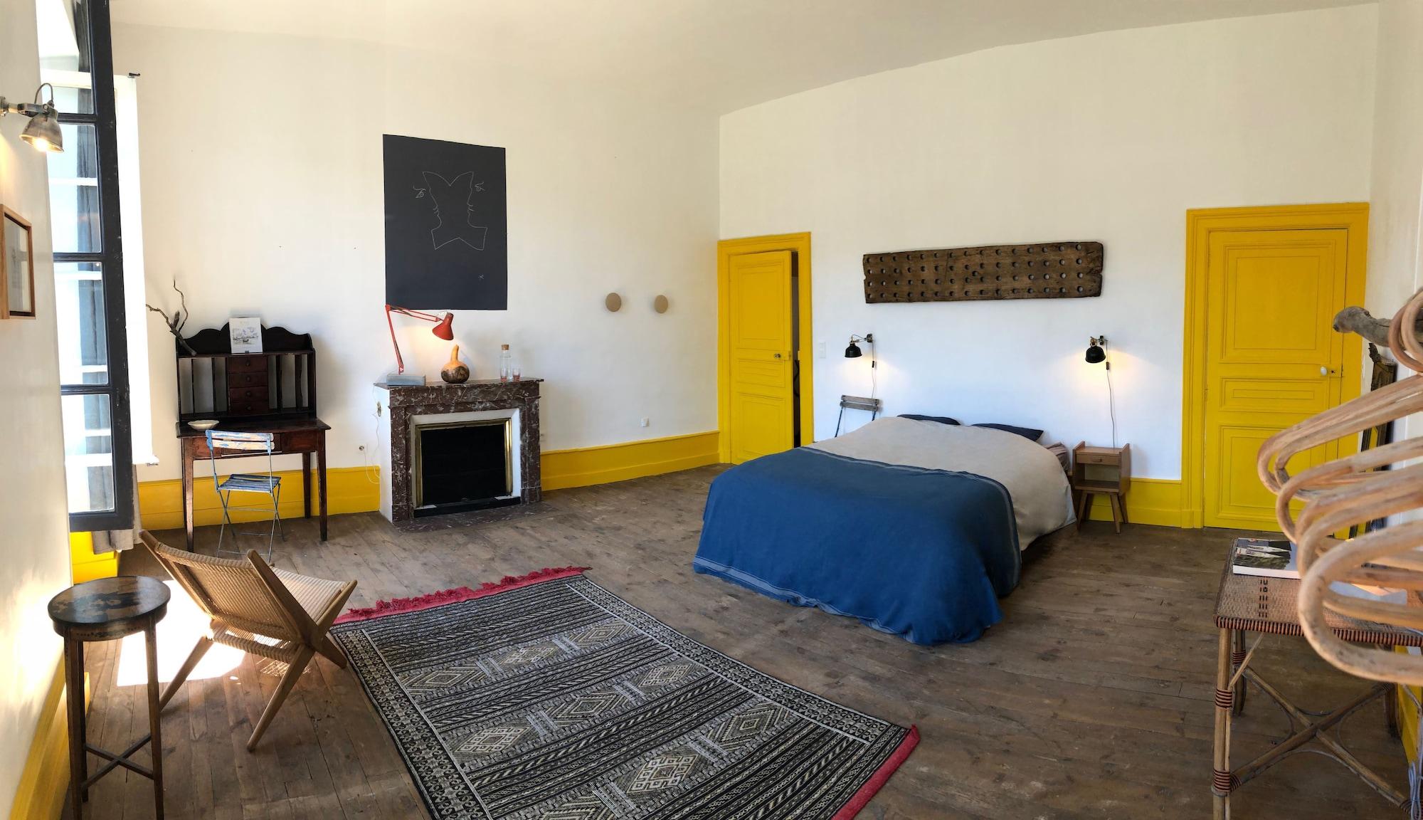 Habitación Maison CHA-RI-VA-RI