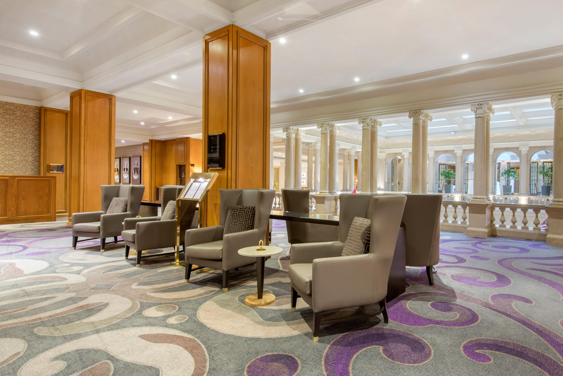 Vista Lobby The Omni King Edward Hotel