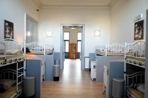 Alojamiento - YOUR HOSTEL auberge de jeunesse