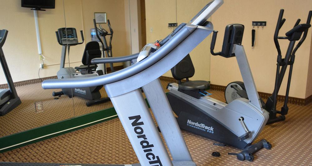 Gimnasio Baymont Inn and Suites East Windsor, CT