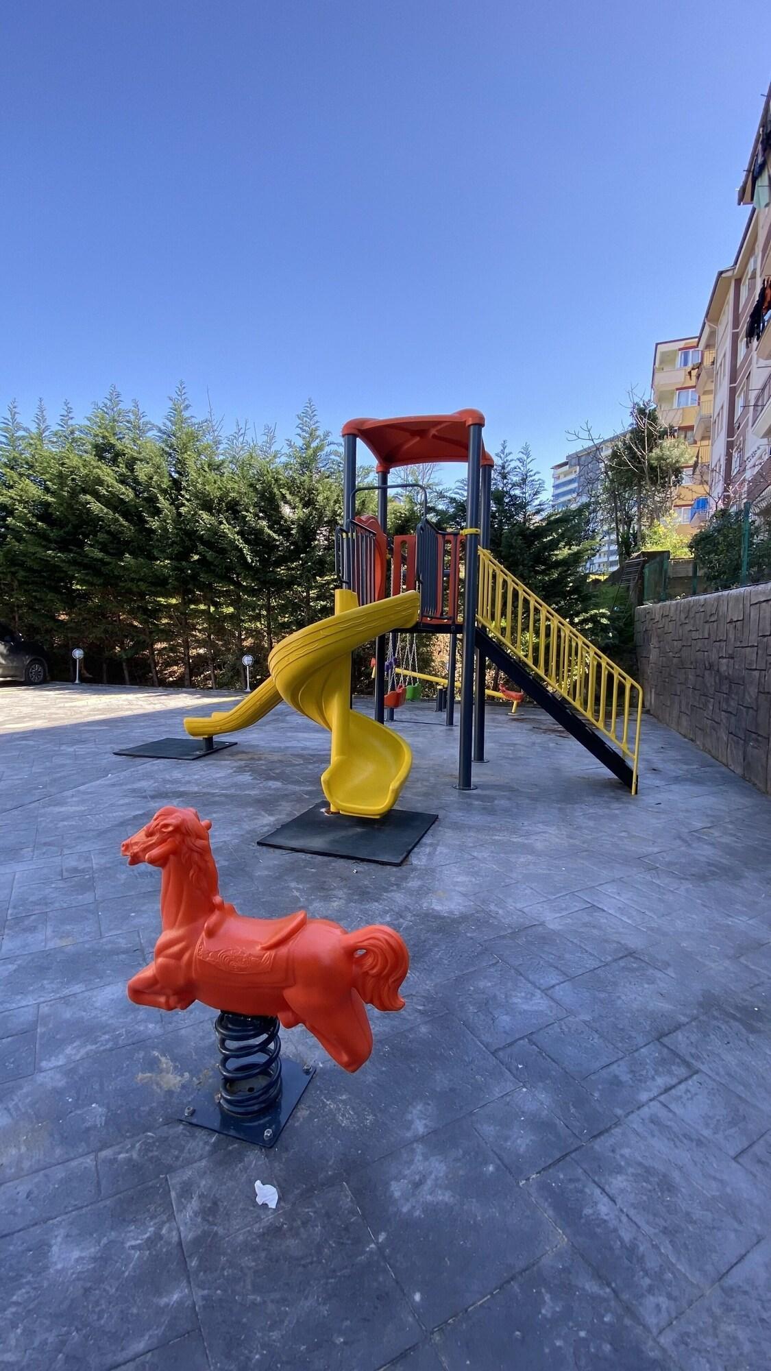 Instalaciones Recreativas Caykent Suite Hotel