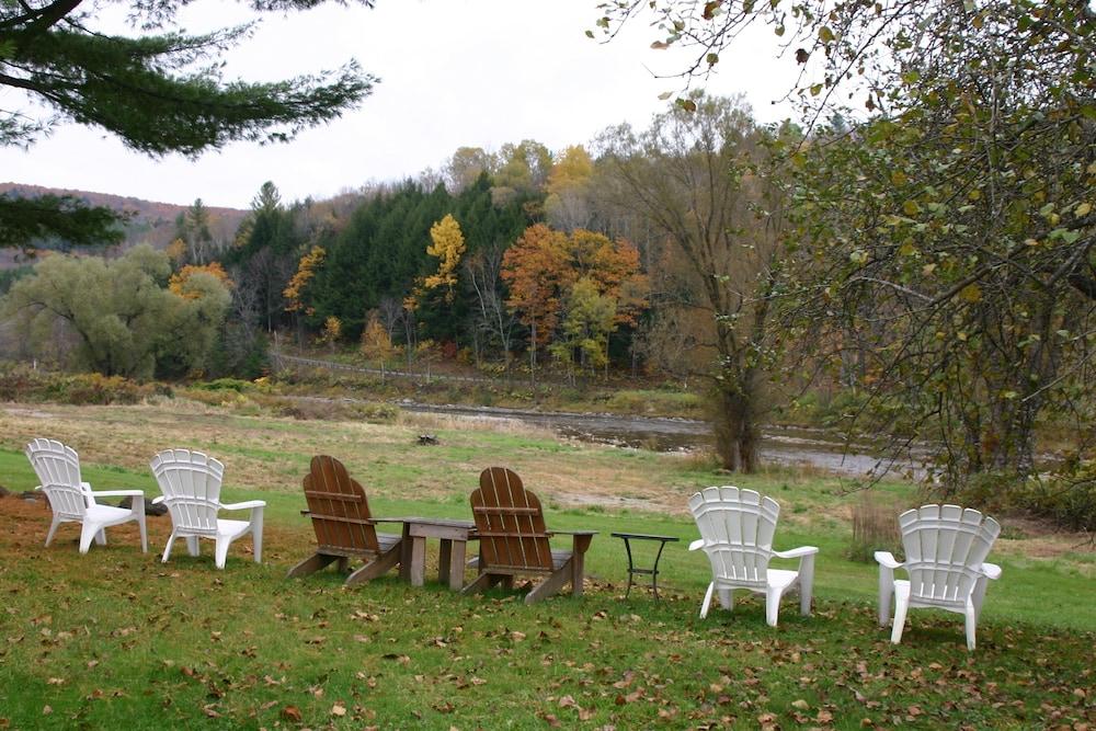 The Lincoln Inn & Restaurant At The Covered Bridge - Best Day