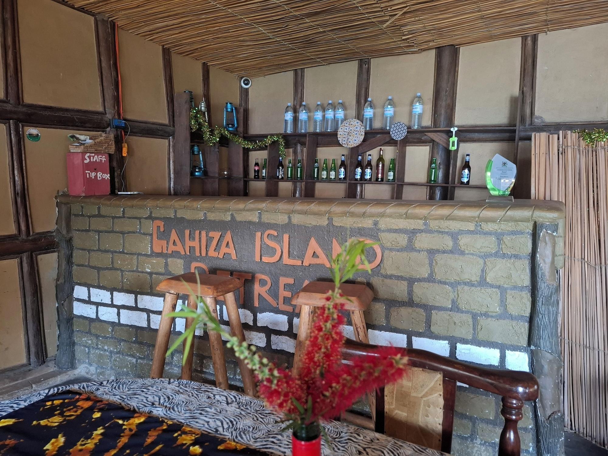Vista Lobby Gahiza Island Retreat