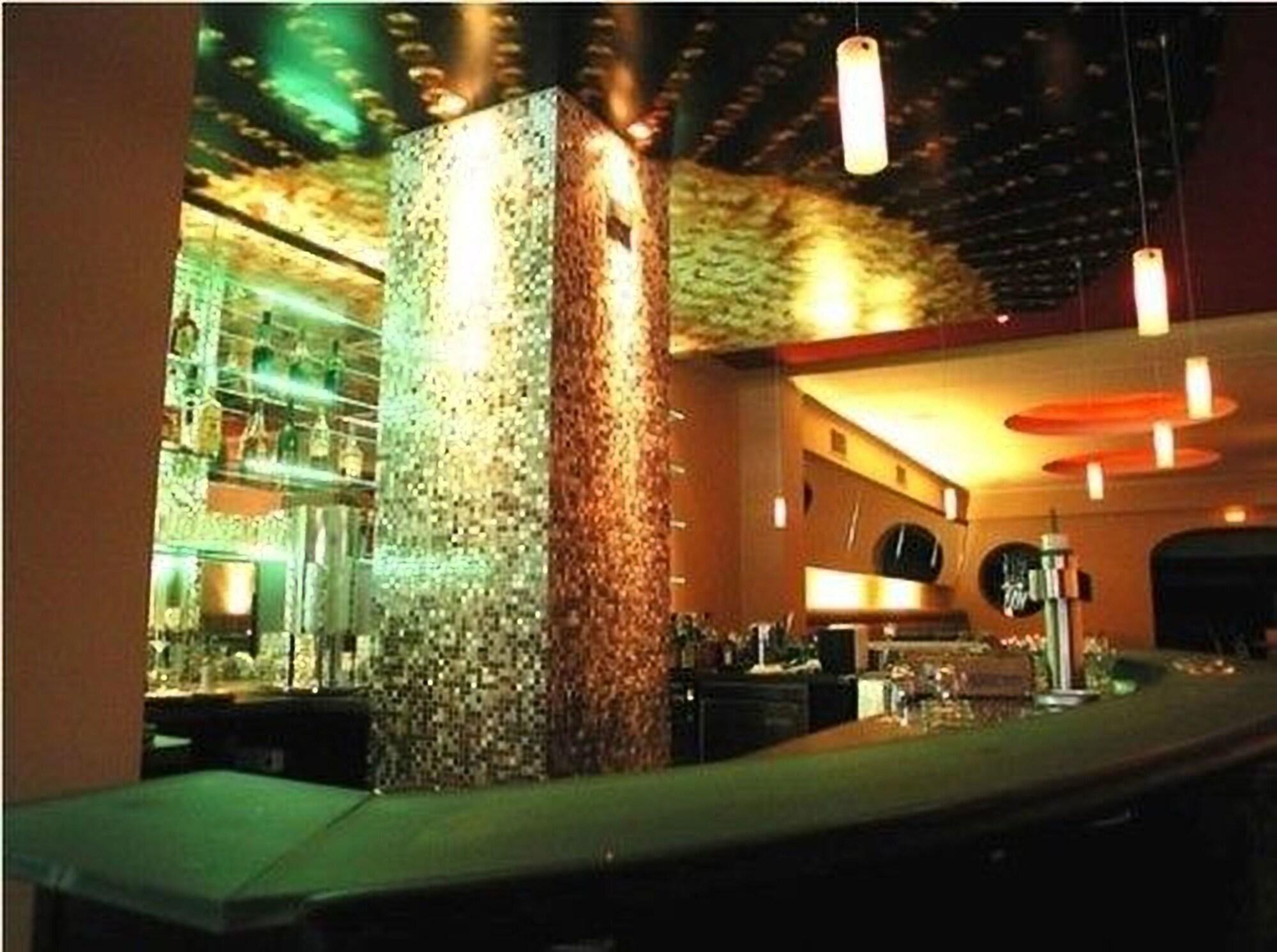 Varios Cityhotel Monopol