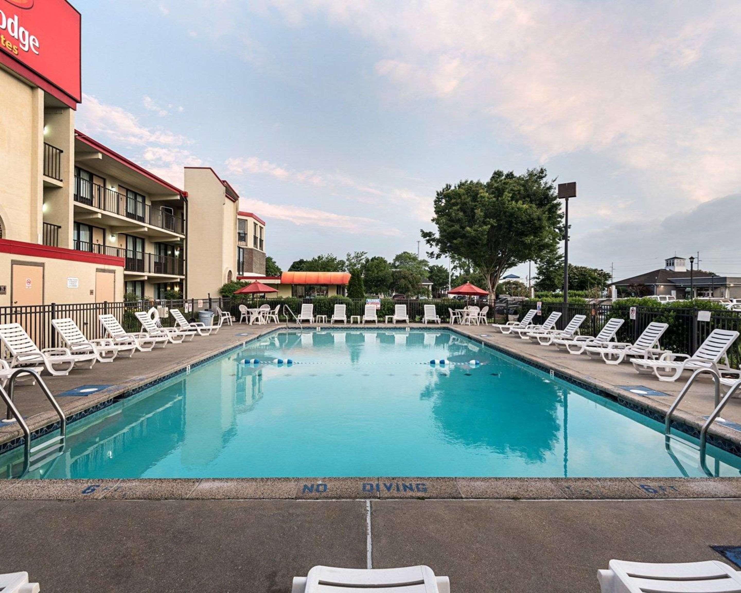 Playa Econo Lodge Inn & Suites Rehoboth Beach